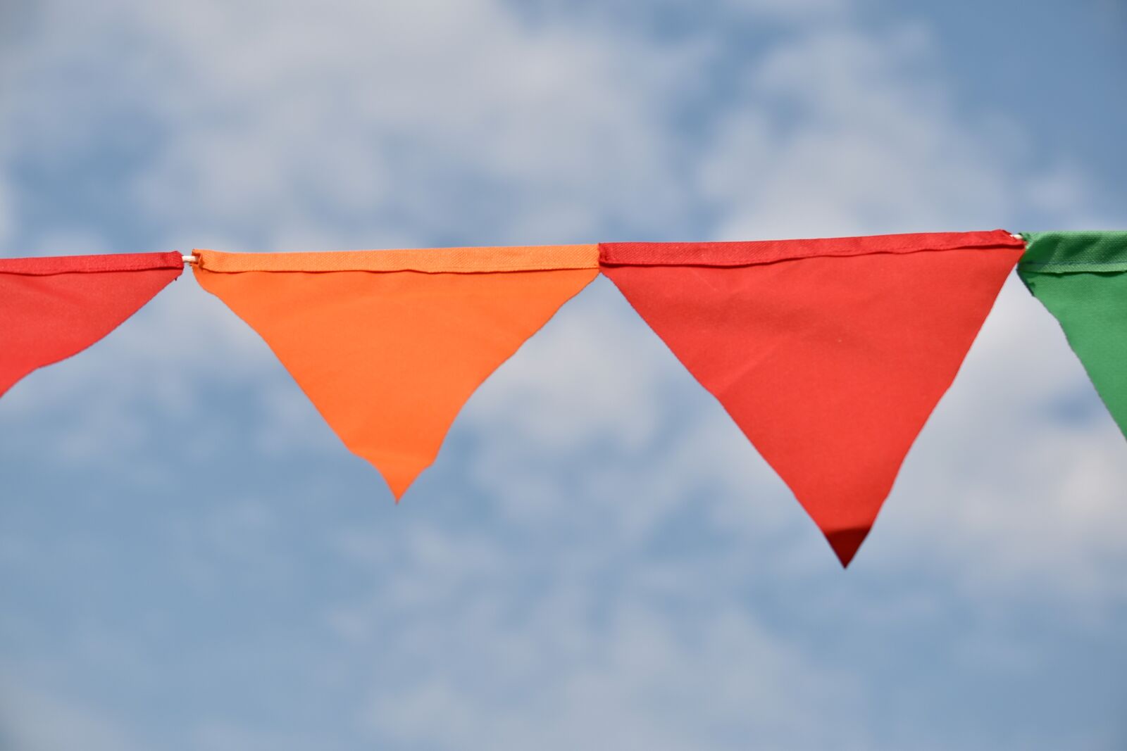 Nikon D5500 sample photo. Clothesline, colorful, cotton, triangle photography