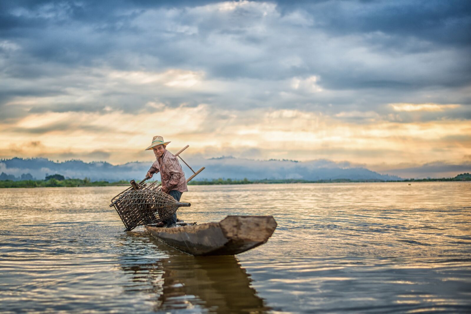 Nikon D600 sample photo. Fisherman, fishing, fish photography