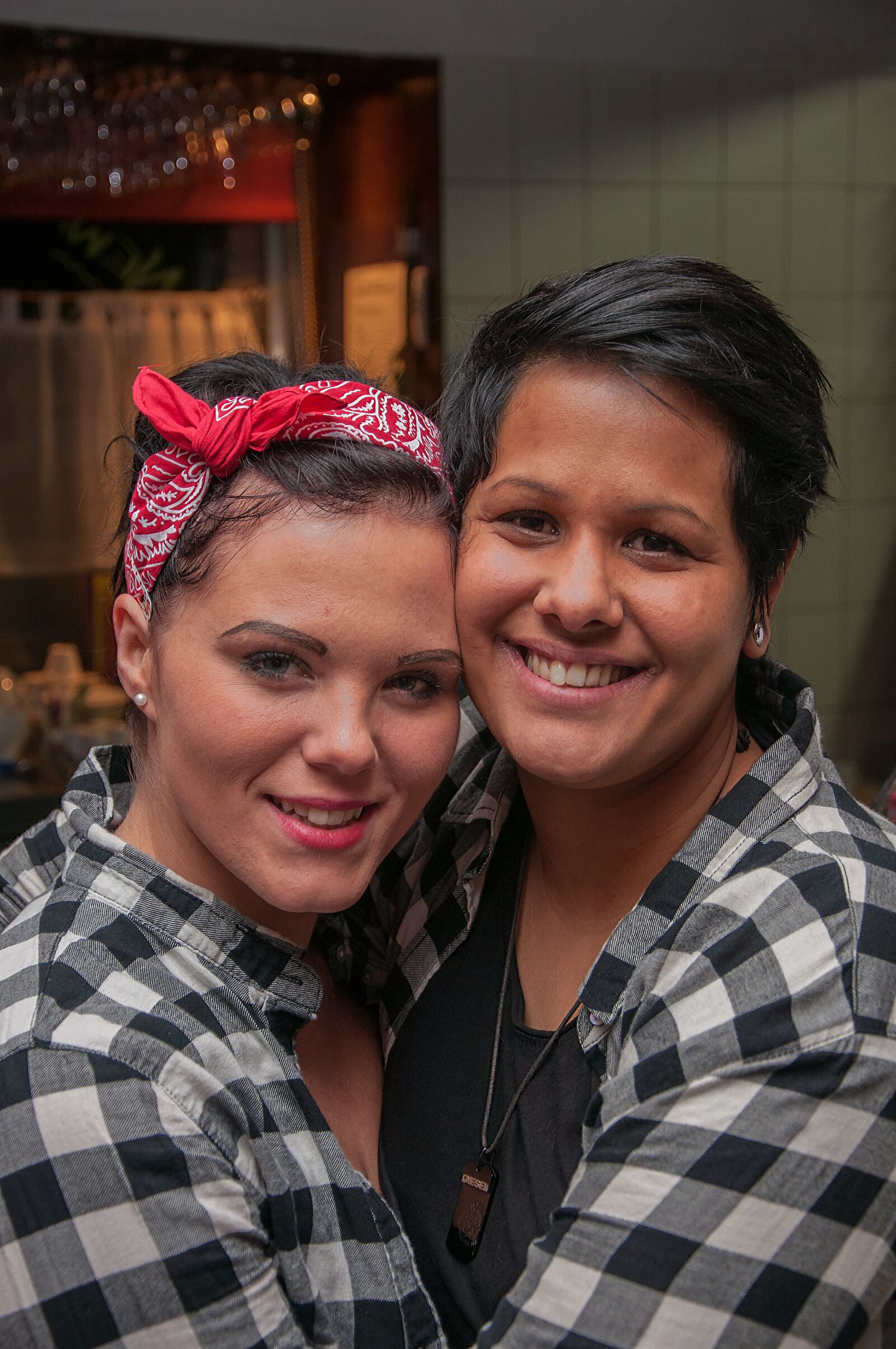 Nikon D90 sample photo. Girlfriends, woman, women photography