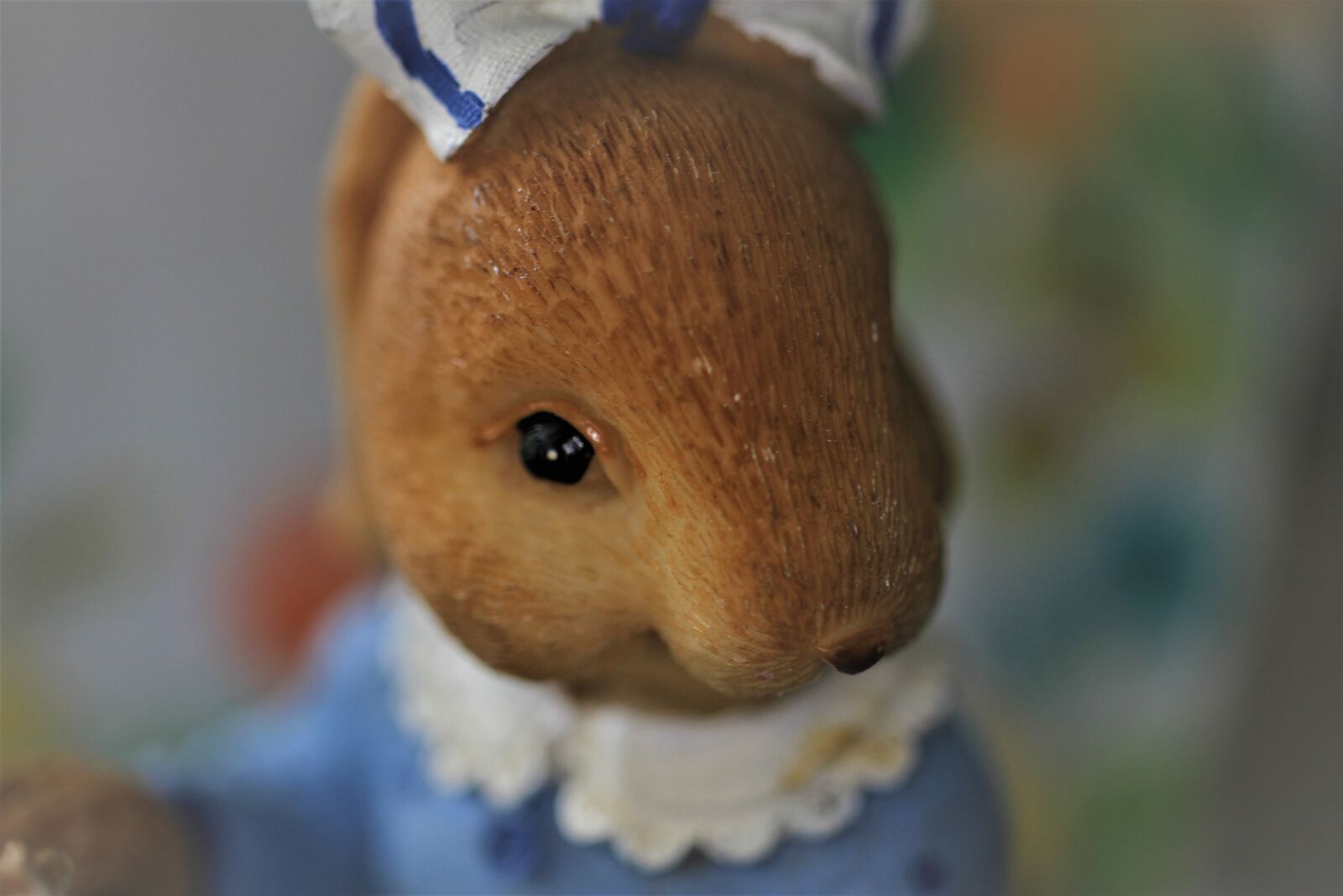 Canon EF-S 35mm F2.8 Macro IS STM sample photo. Hare, figure, easter photography