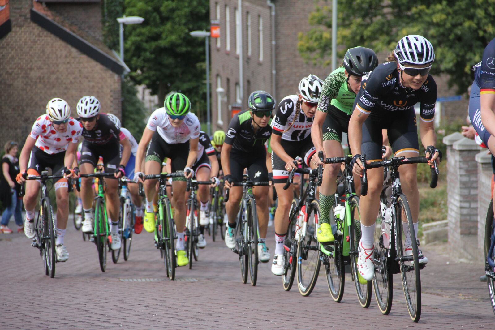 Canon EOS 550D (EOS Rebel T2i / EOS Kiss X4) sample photo. Sweihuizen, boels ladies tour photography