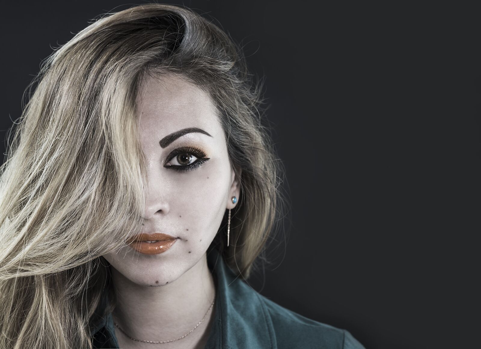 Nikon D810 sample photo. Woman, girl, hair photography