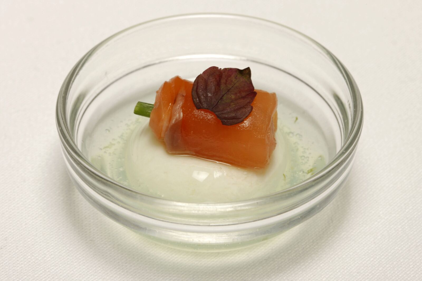 Canon EOS-1Ds Mark III sample photo. Food, aperitif, restaurant photography