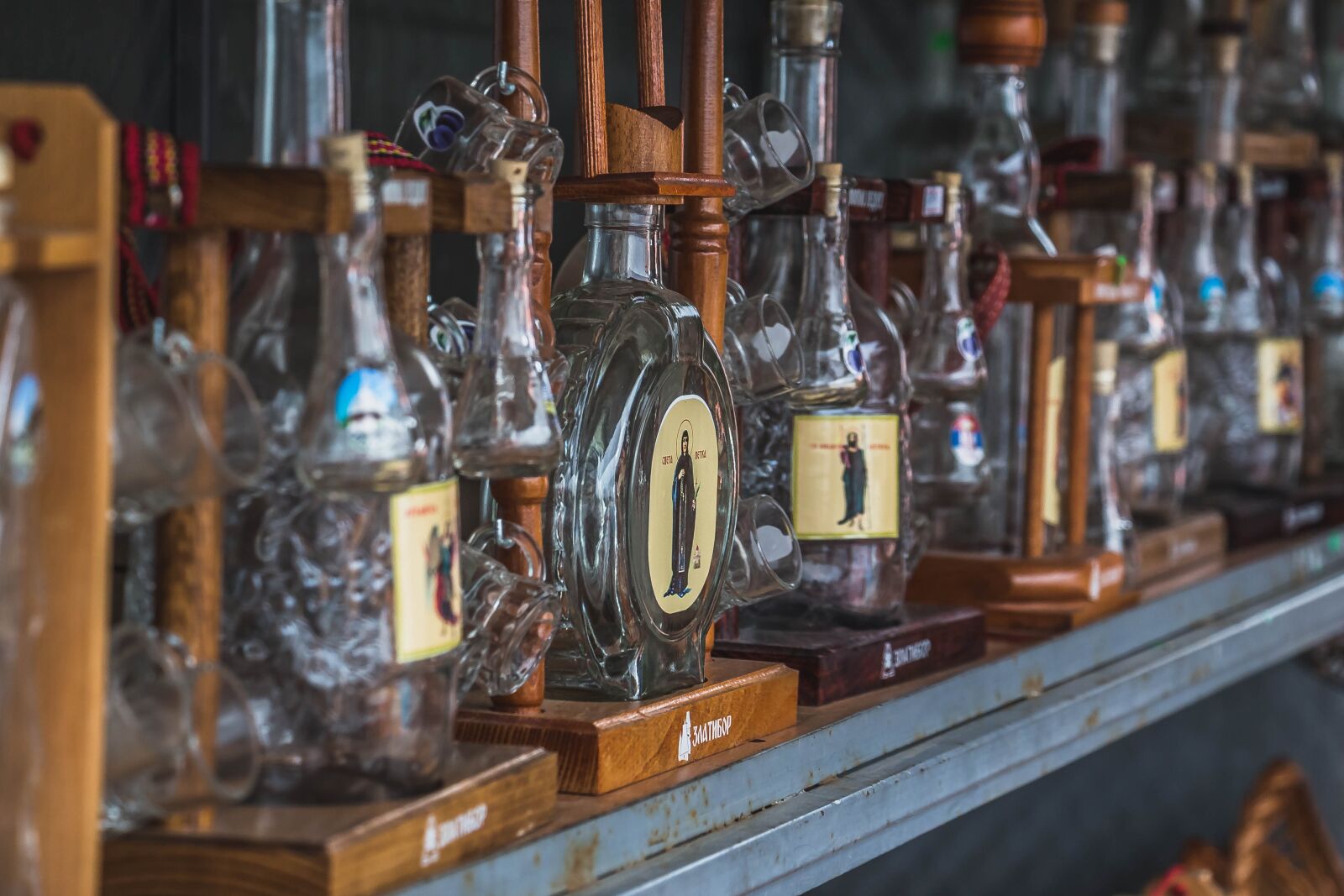 Canon EOS 700D (EOS Rebel T5i / EOS Kiss X7i) sample photo. Glass bottle, bottle, carafe photography