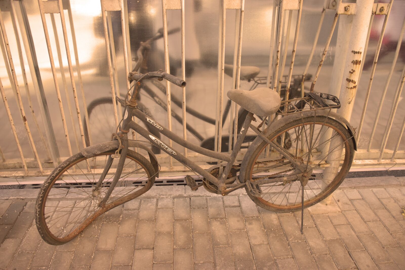 Nikon D5300 sample photo. Bike, transport, street photography