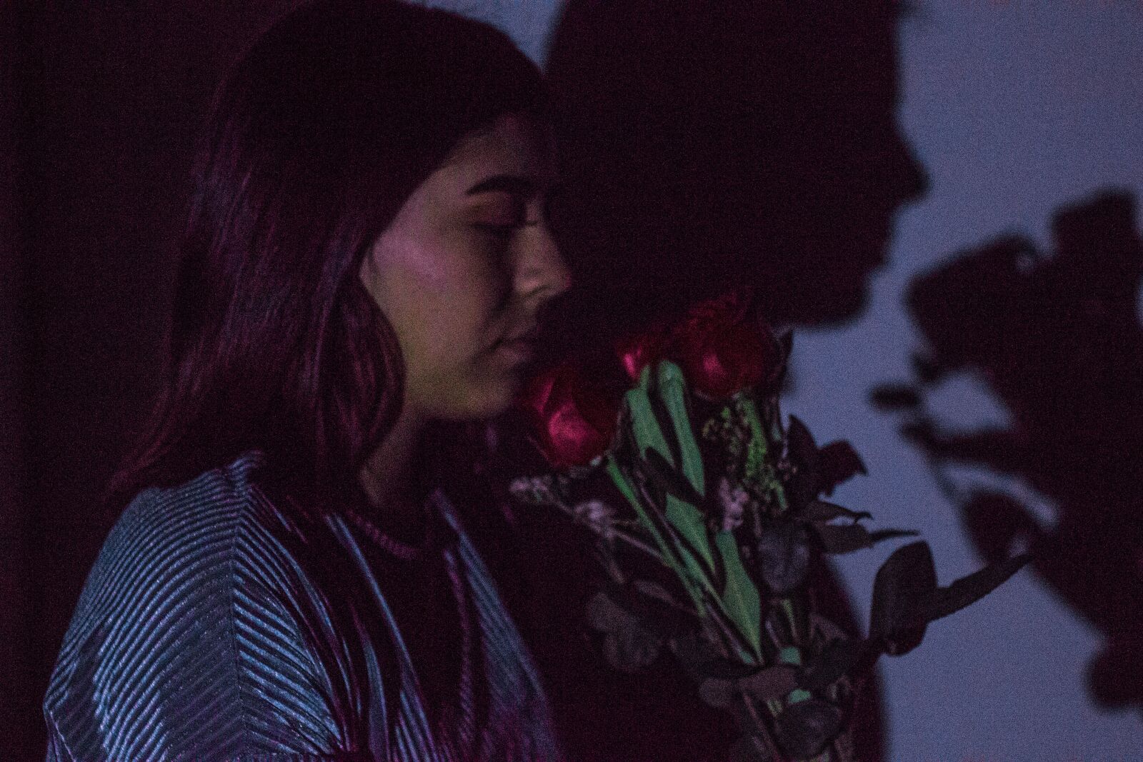 Canon EOS 600D (Rebel EOS T3i / EOS Kiss X5) sample photo. Girl, flower, female photography