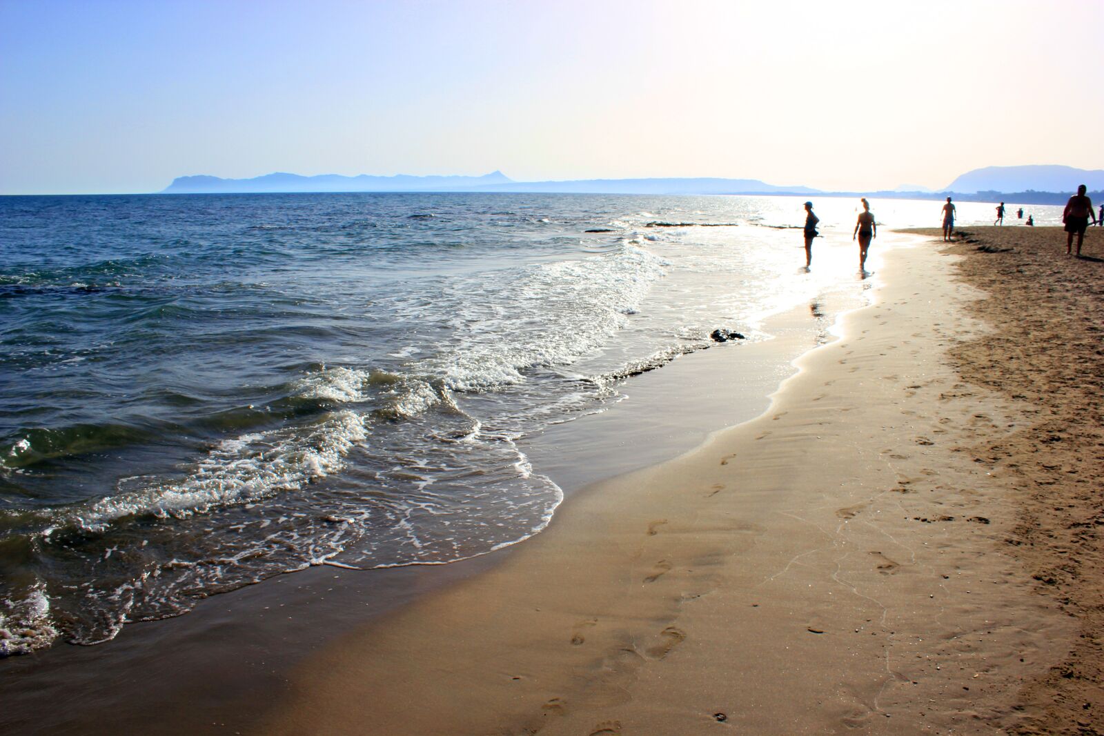 Canon EOS 550D (EOS Rebel T2i / EOS Kiss X4) sample photo. Ocean, beach, sand photography