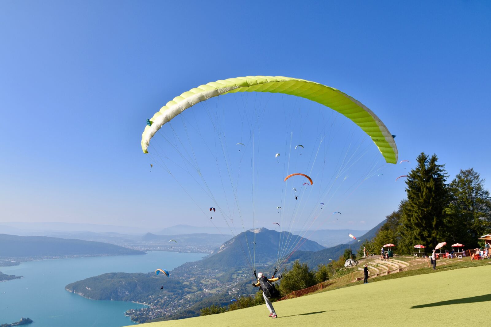 Nikon D5600 sample photo. Paragliding, paraglider, flight photography