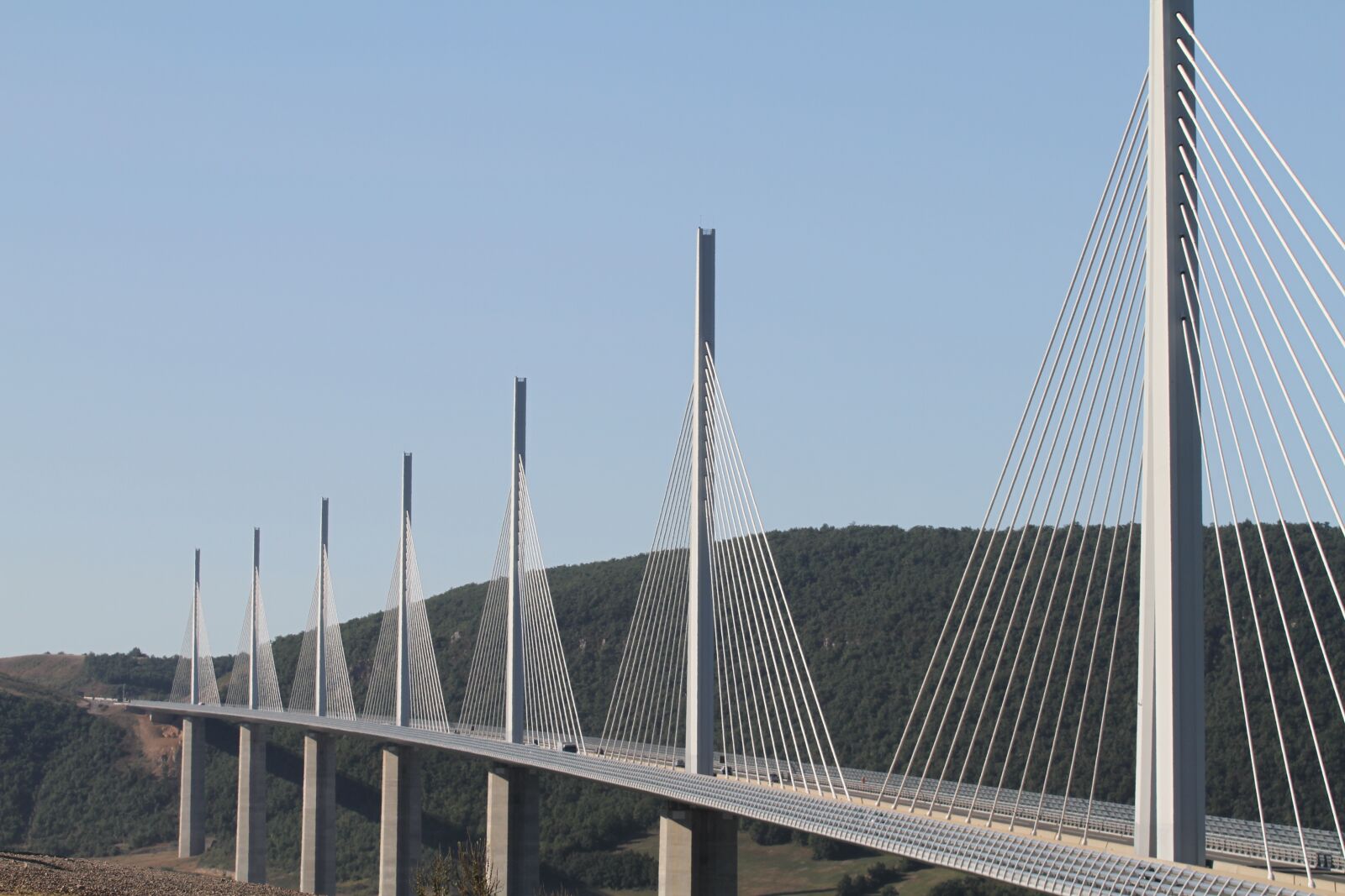 Canon EOS 7D + Canon EF 70-200mm F4L USM sample photo. Viaduct, millau, bridge photography