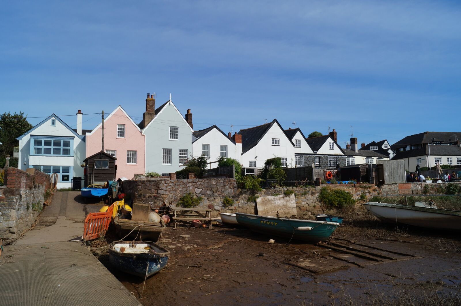 Sony SLT-A57 sample photo. Cottages, seaside, estuary photography