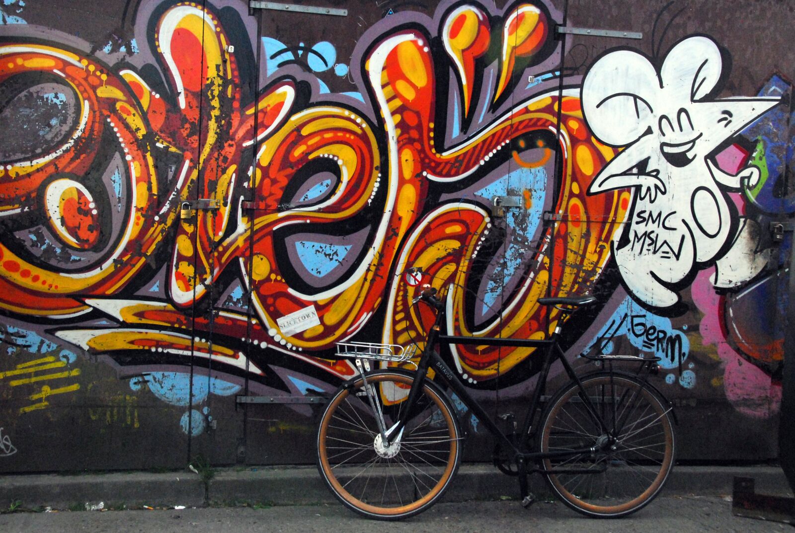 Nikon D200 sample photo. Art, graffiti, culture photography