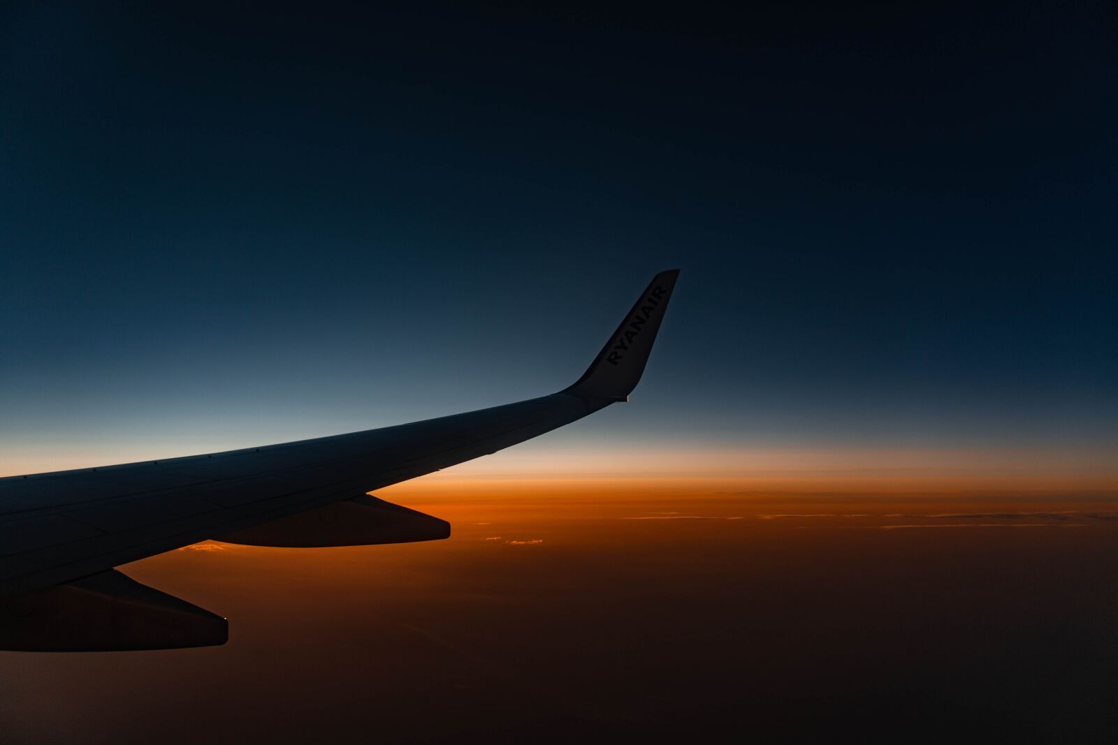 Sony a6300 sample photo. Airplane, sunset, sun photography