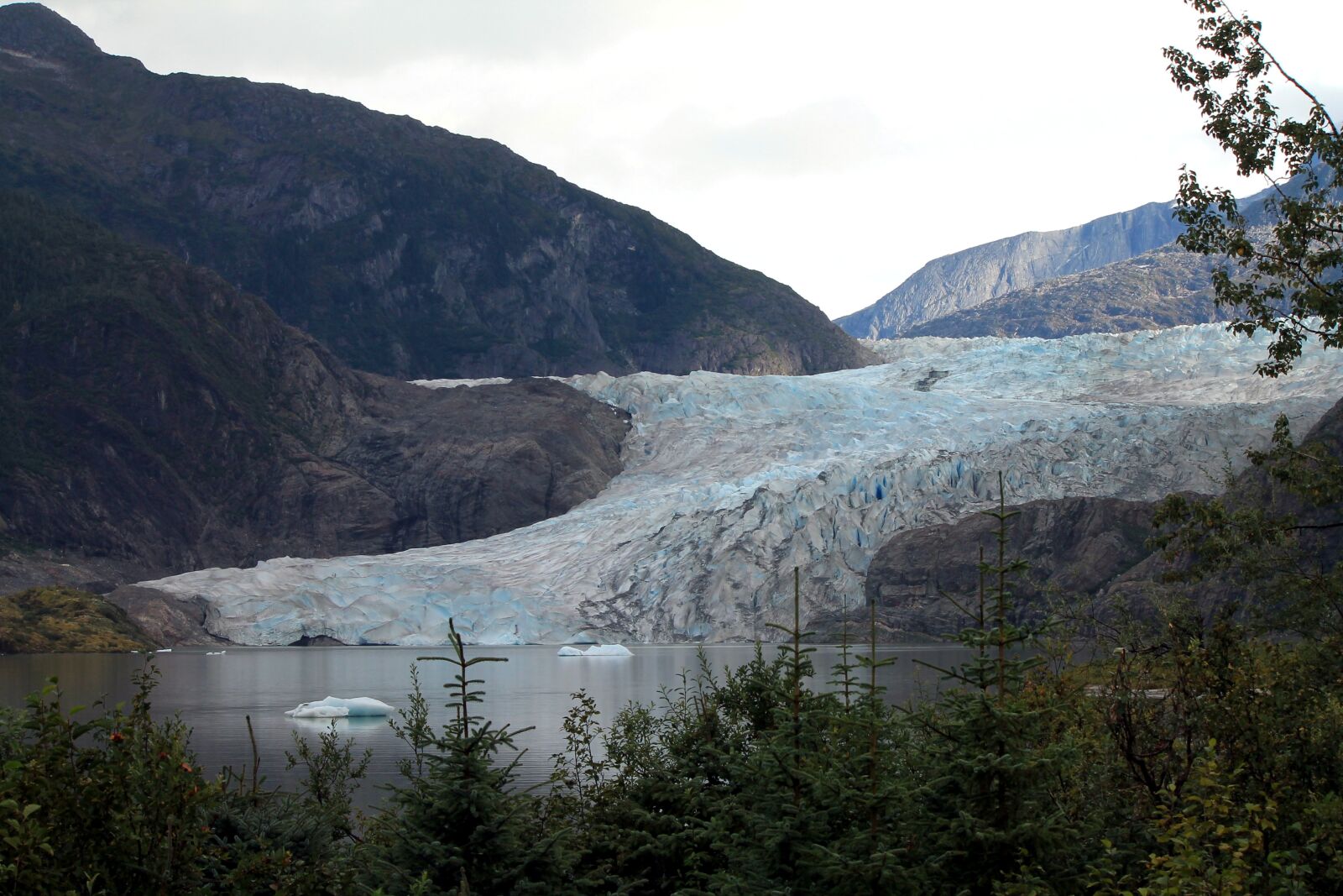 Canon EOS 1100D (EOS Rebel T3 / EOS Kiss X50) sample photo. Glacier, mendenhall, alaska photography