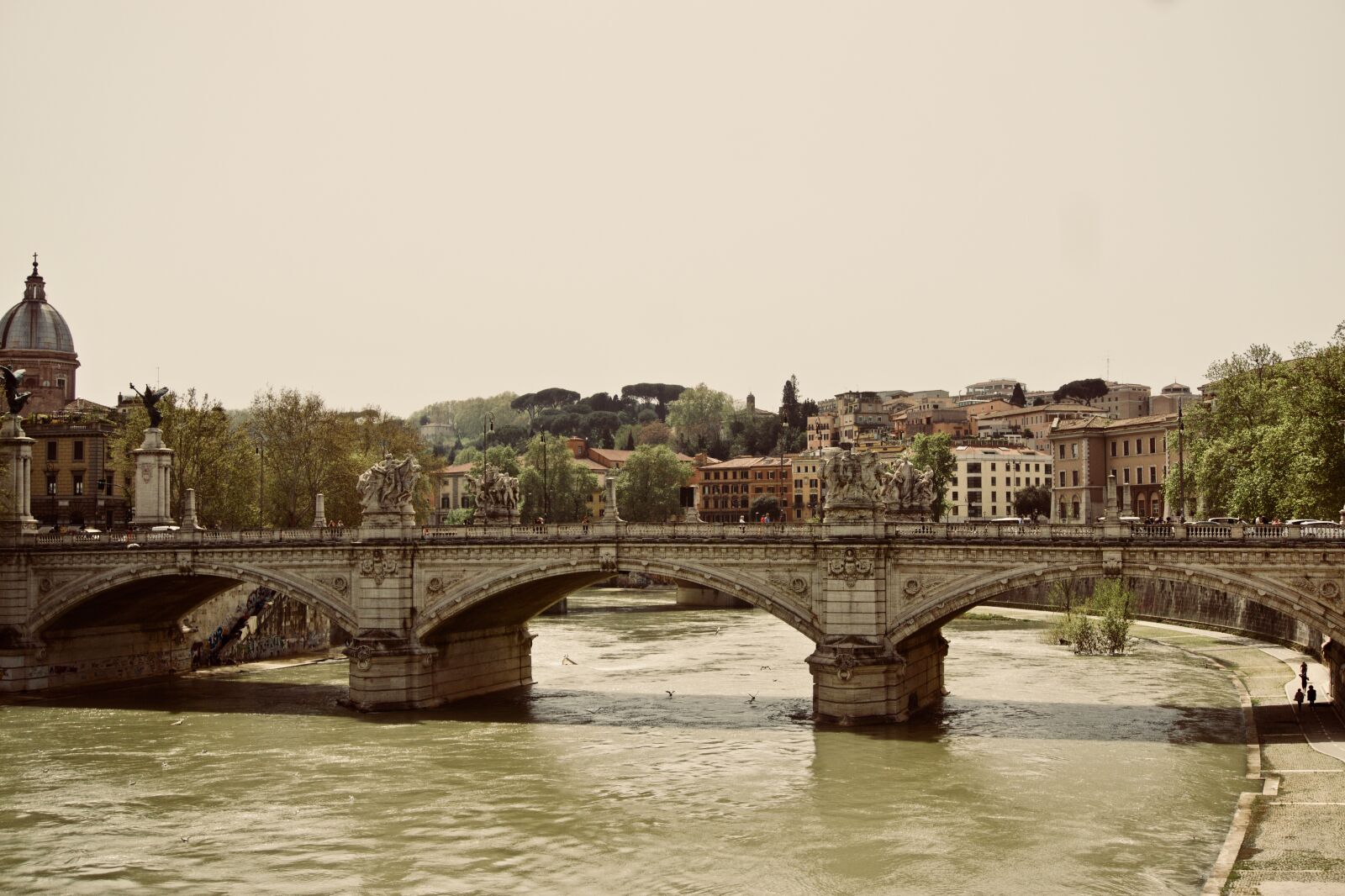 Sony a6000 sample photo. Rome, river, bridge photography