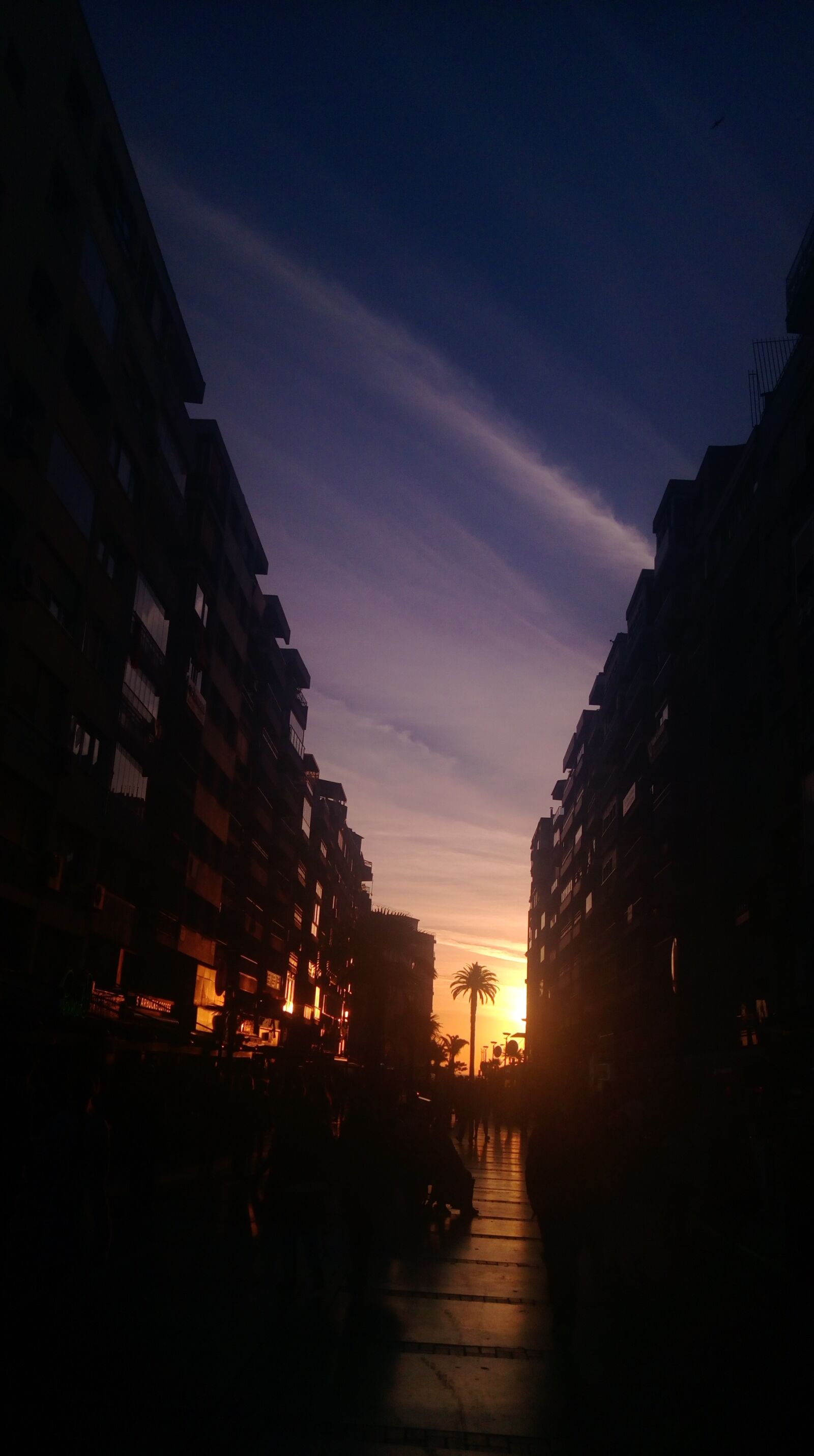 HTC DESIRE 830 sample photo. City, sunset, sky photography