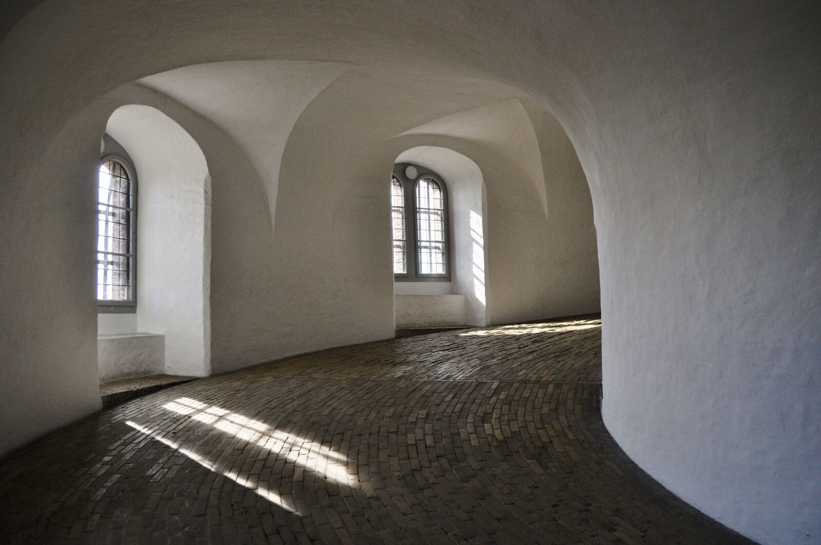 Nikon D5000 sample photo. No person, indoors, architecture photography
