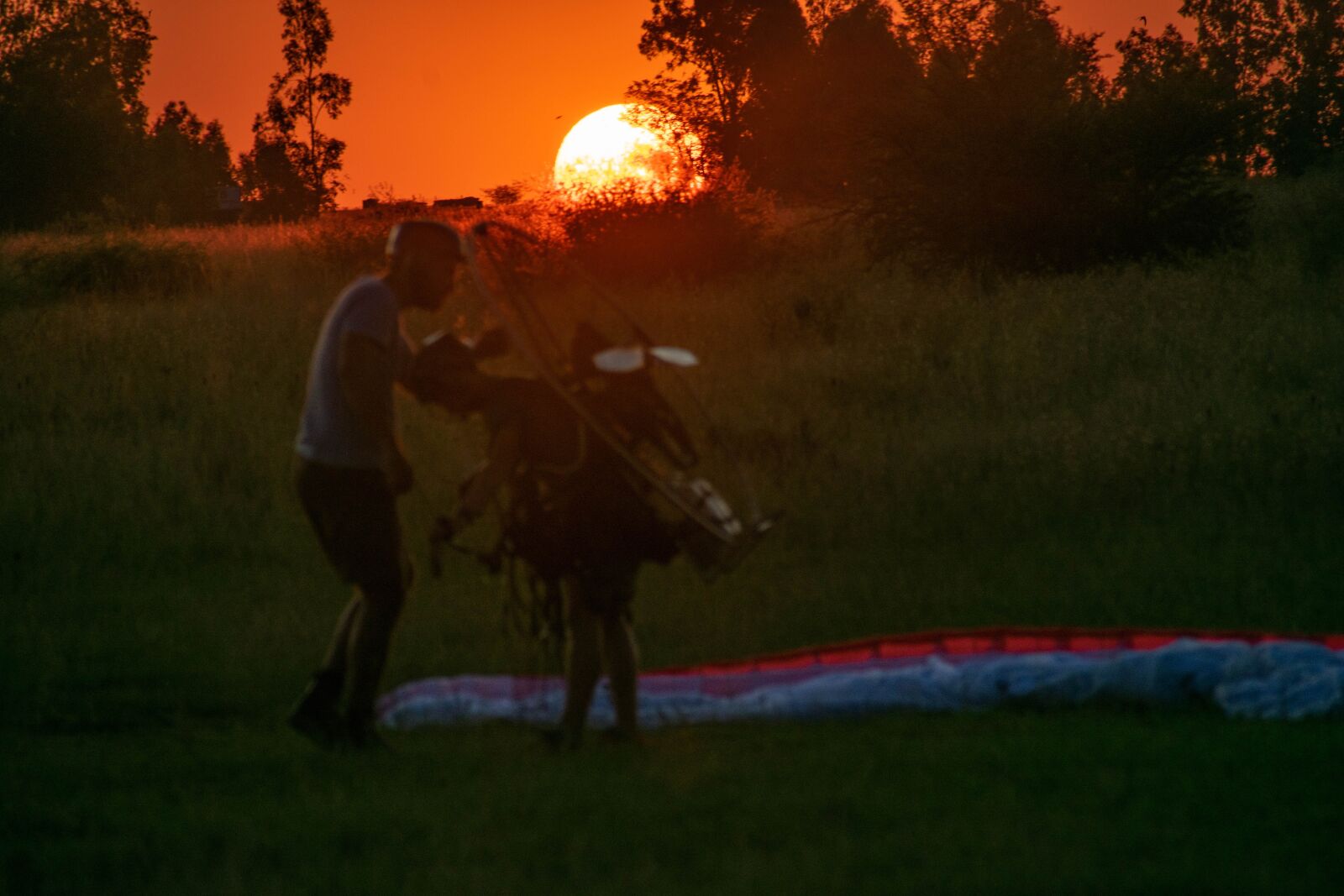 Nikon D3400 sample photo. Paramotor, flight, paragliding photography