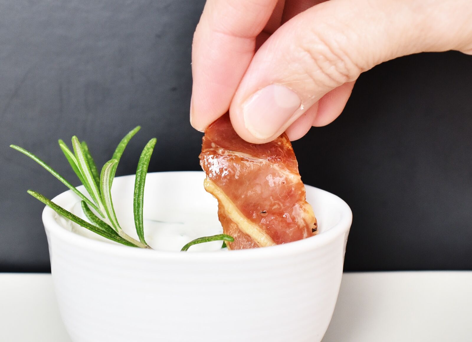 Nikon D750 sample photo. Bacon, food, rosemary photography
