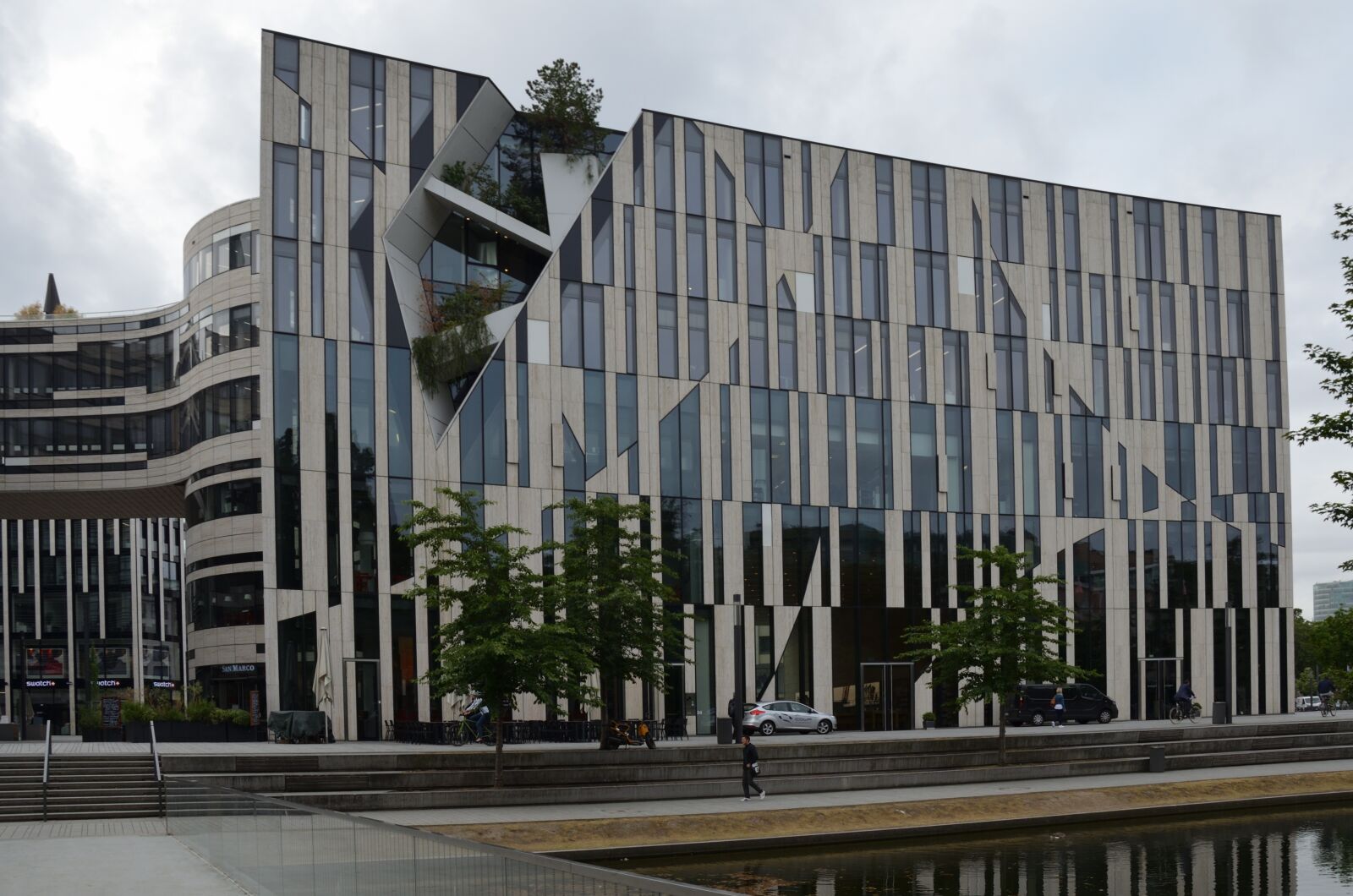 Nikon D5100 sample photo. Architecture, modern, building photography