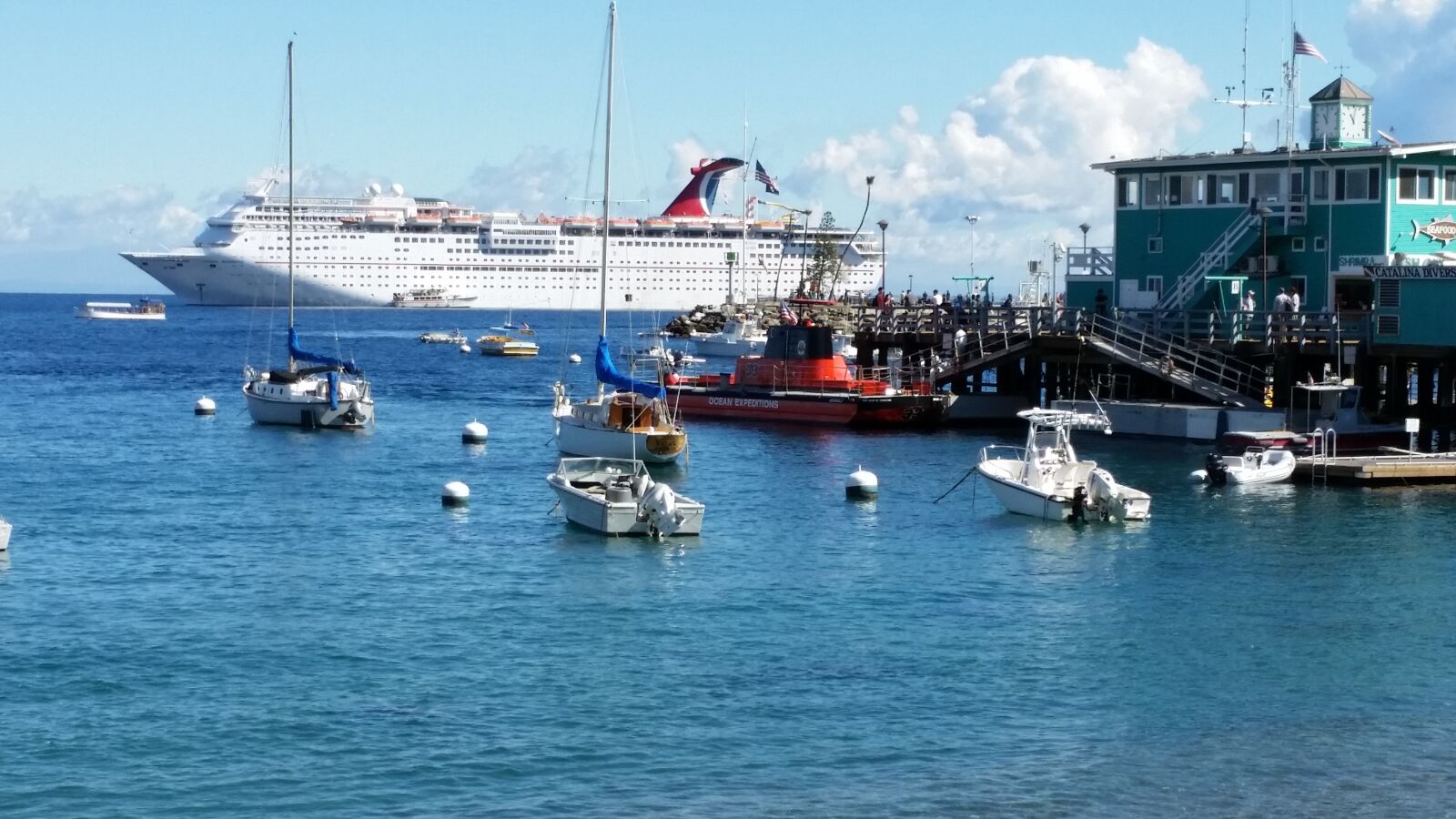 Samsung Galaxy S5 sample photo. Cruise, boats, travel photography