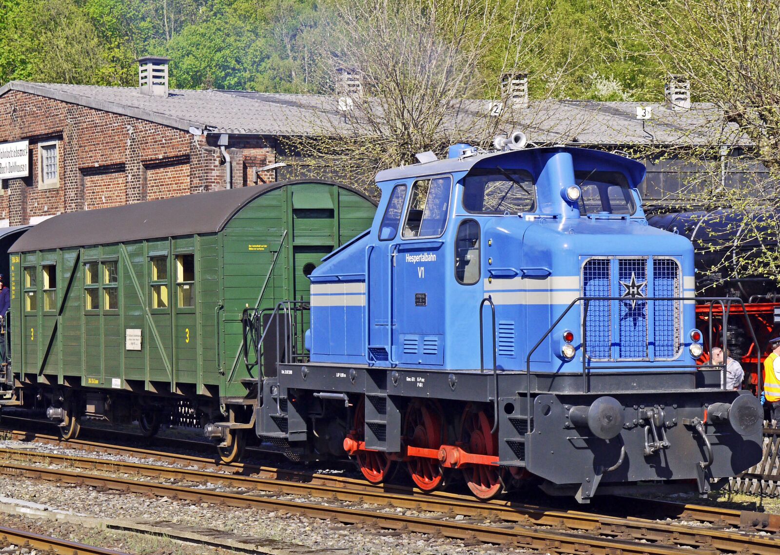 Panasonic Lumix DMC-G1 sample photo. Diesel locomotive, werkslok, henschel photography