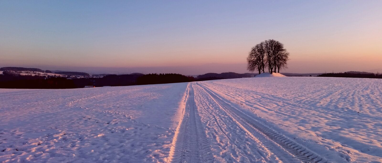 Samsung Galaxy S5 sample photo. Landscape, snow, road photography