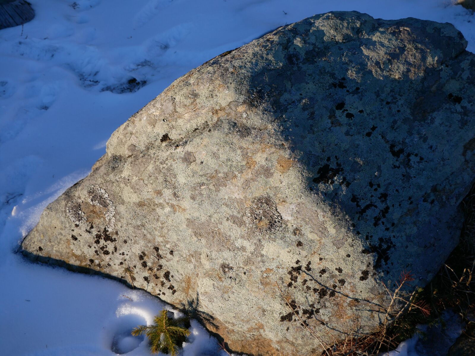 Panasonic DMC-G81 sample photo. Stone, rock, nature photography