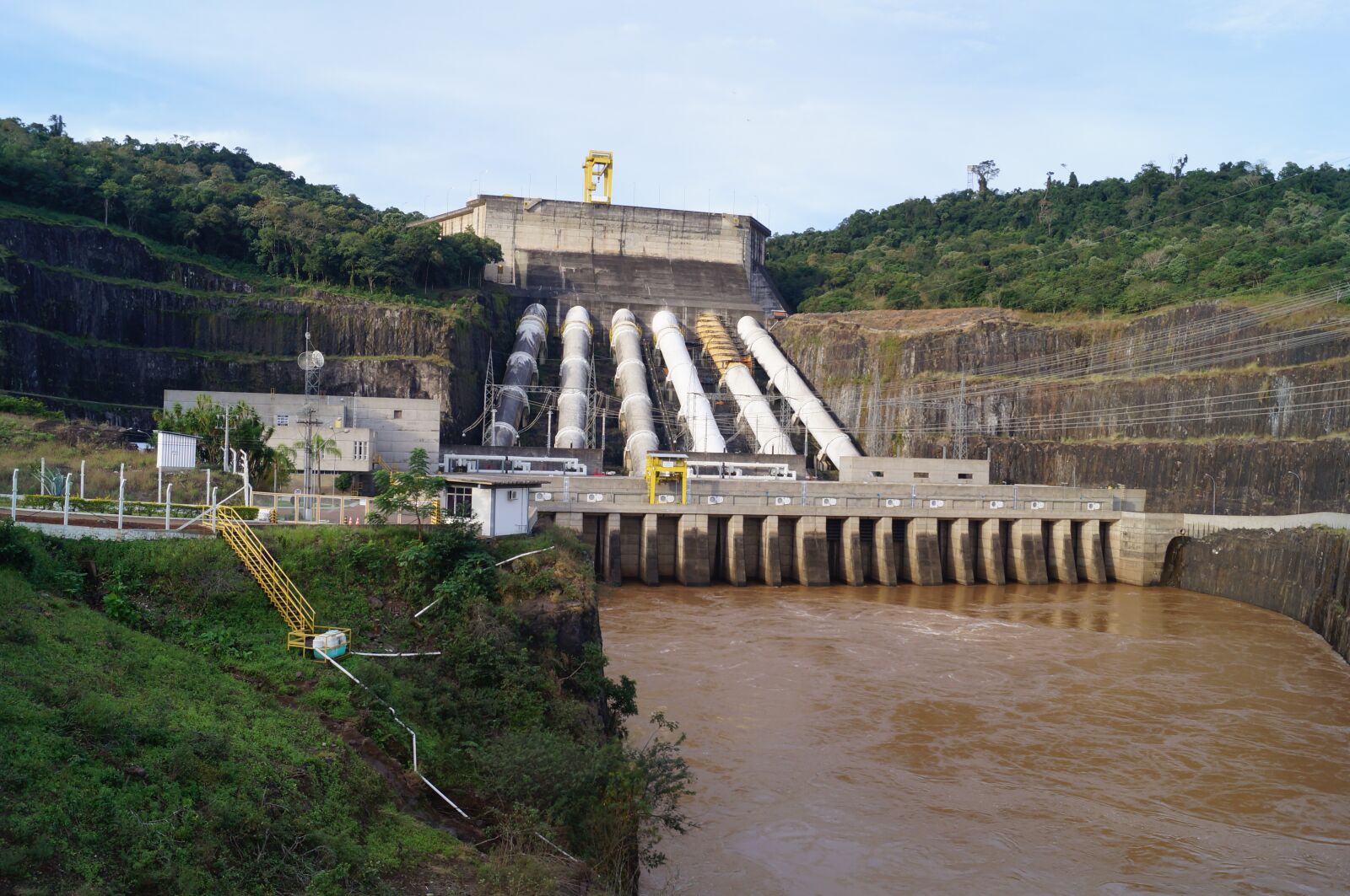 Sony SLT-A37 sample photo. Parana, power plant, hydroelectric photography