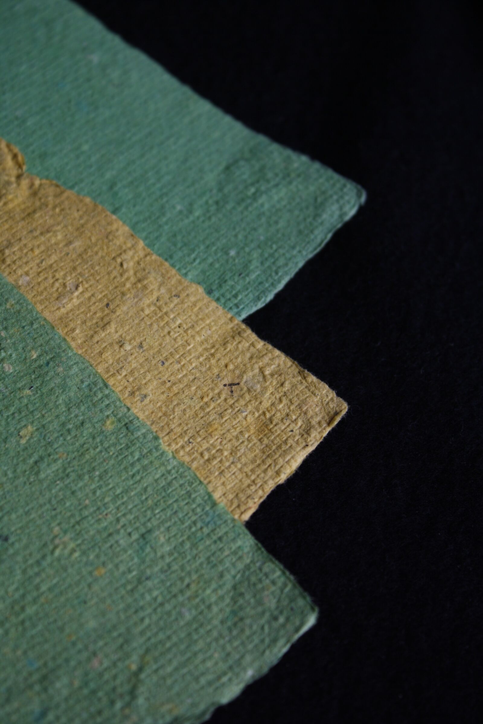 Canon EOS 1000D (EOS Digital Rebel XS / EOS Kiss F) sample photo. Paper, texture, textured paper photography