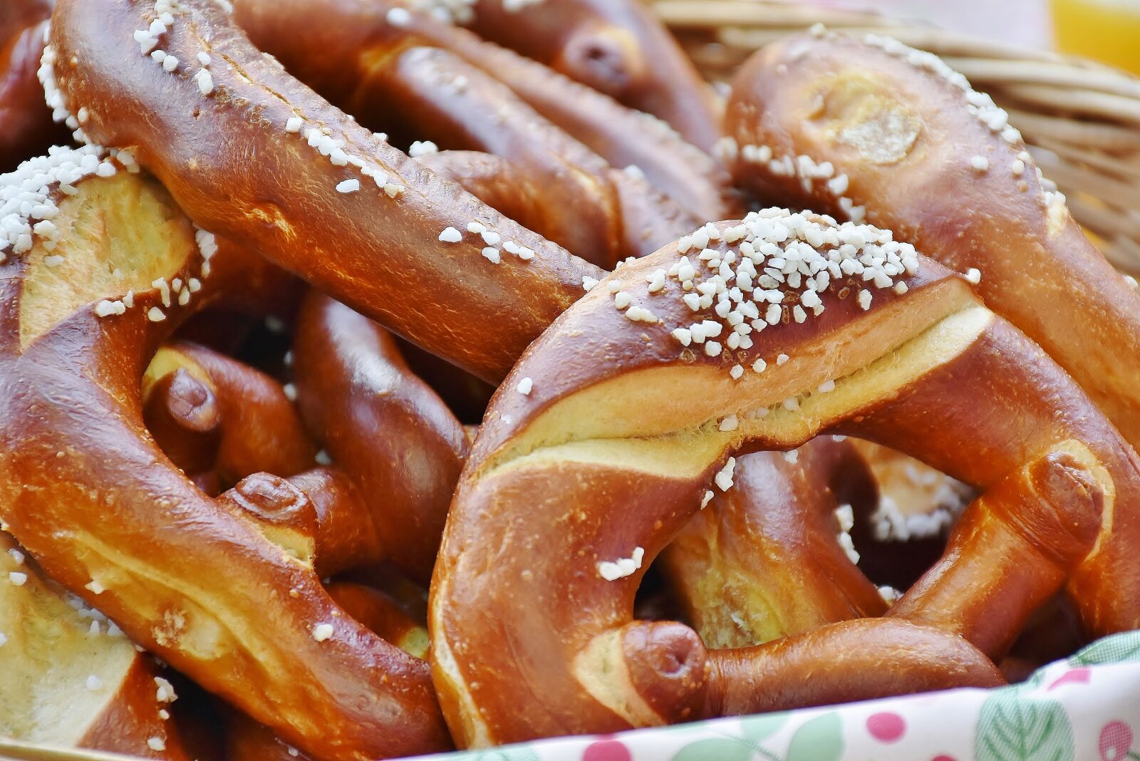 Nikon D7200 sample photo. Breze, pretzels, salt photography