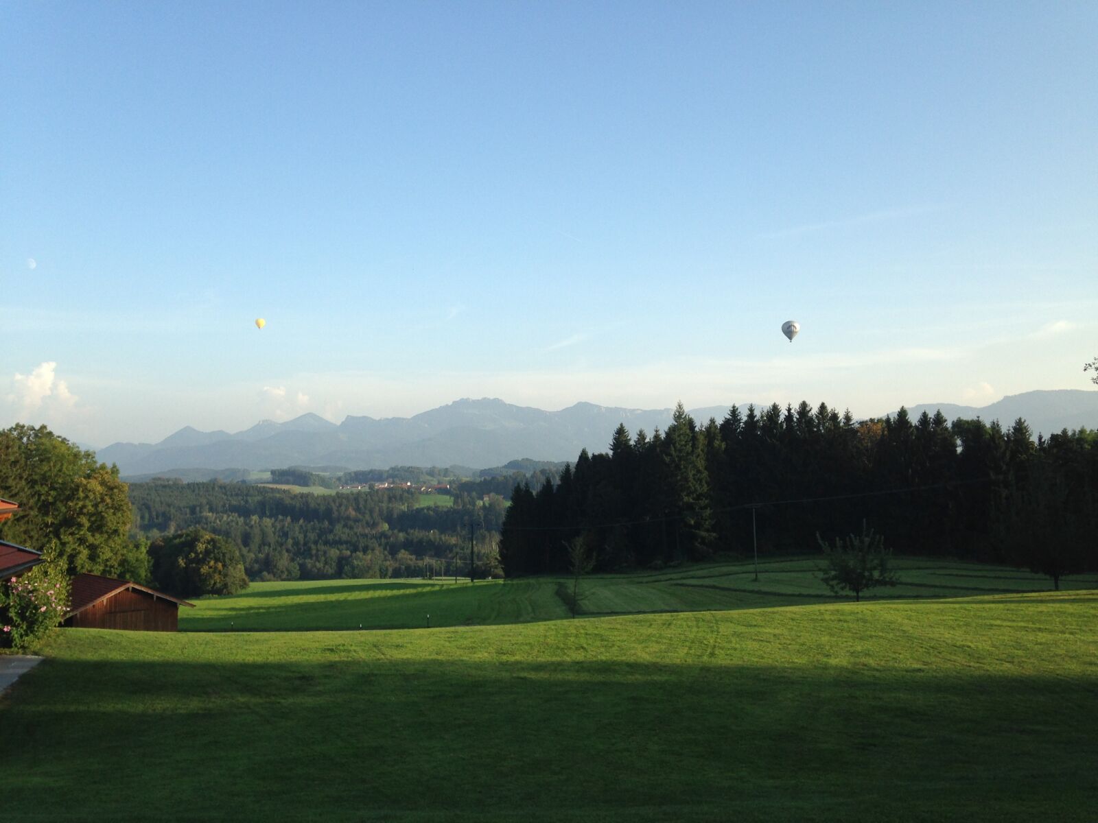 Apple iPhone 5 sample photo. Bavaria, mountains, meadow photography