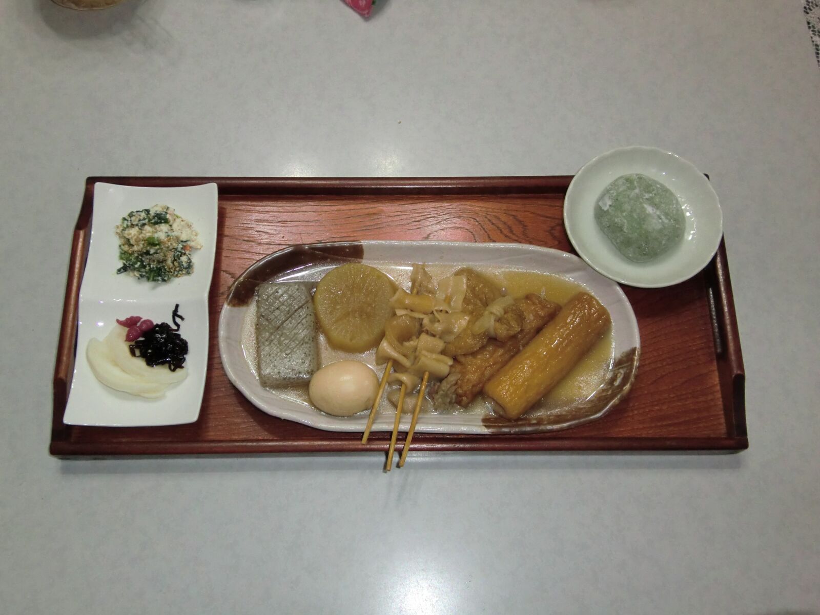 CASIO EX-Z2000 sample photo. Oden, japan, dinner photography