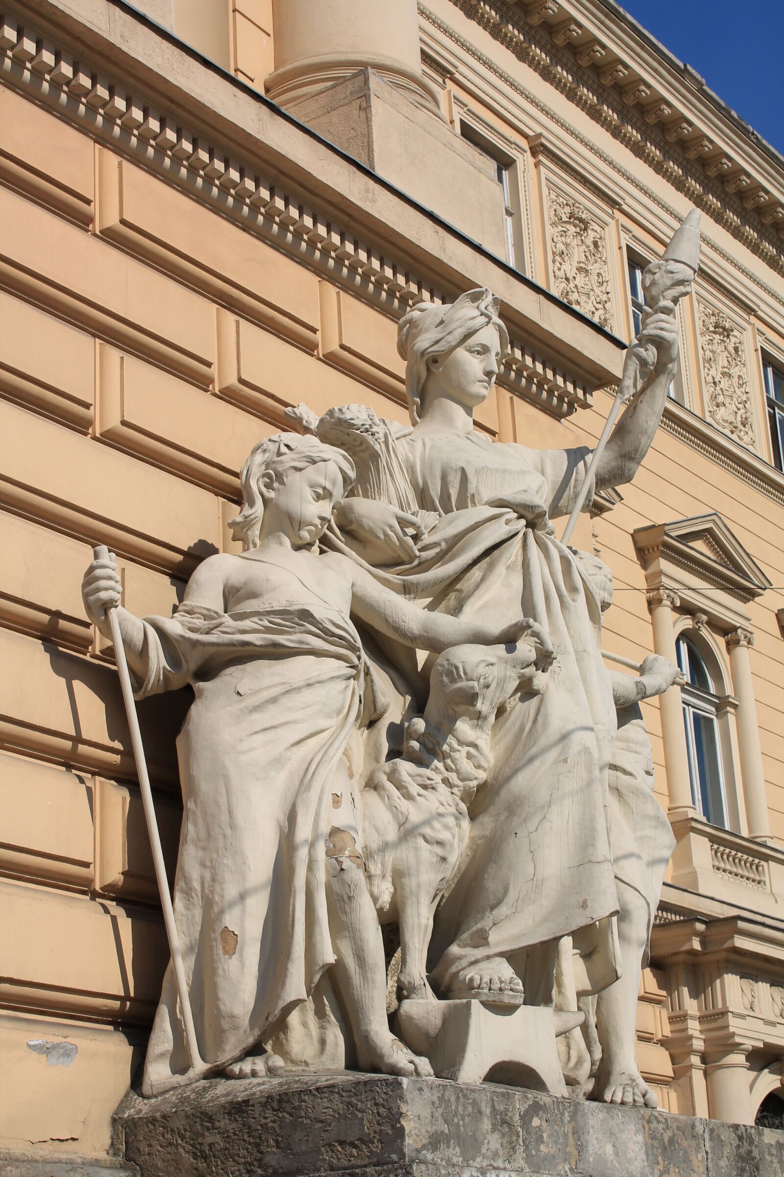 Canon EOS 1100D (EOS Rebel T3 / EOS Kiss X50) sample photo. Sculpture, statue, ukraine photography
