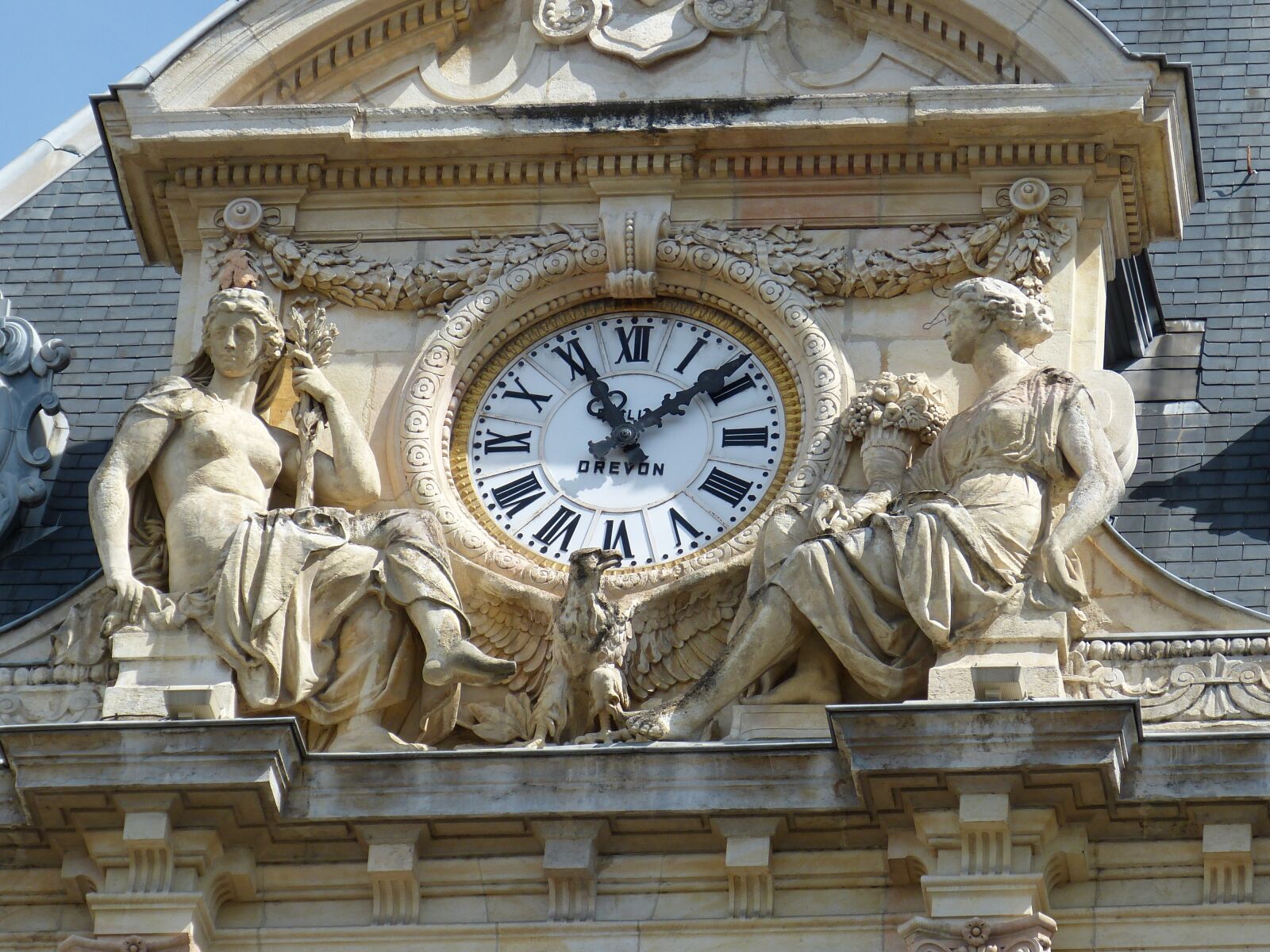 Panasonic Lumix DMC-FZ150 sample photo. Lyon, france, historic center photography