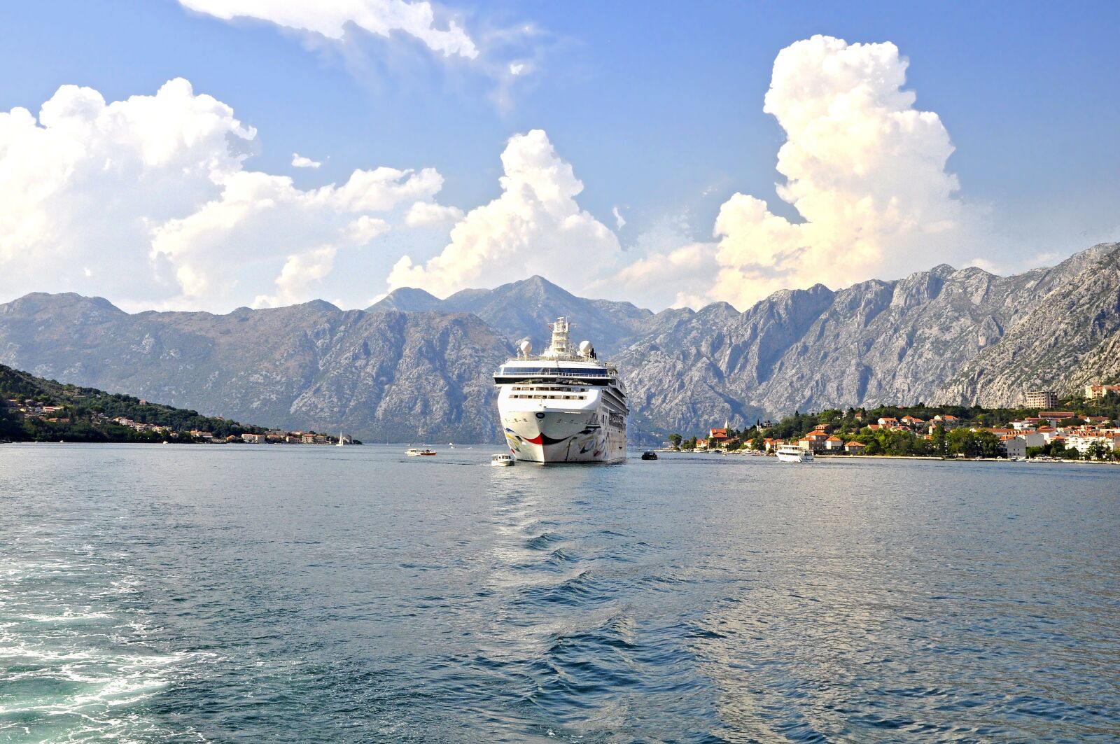 Nikon D90 sample photo. The bay of kotor photography