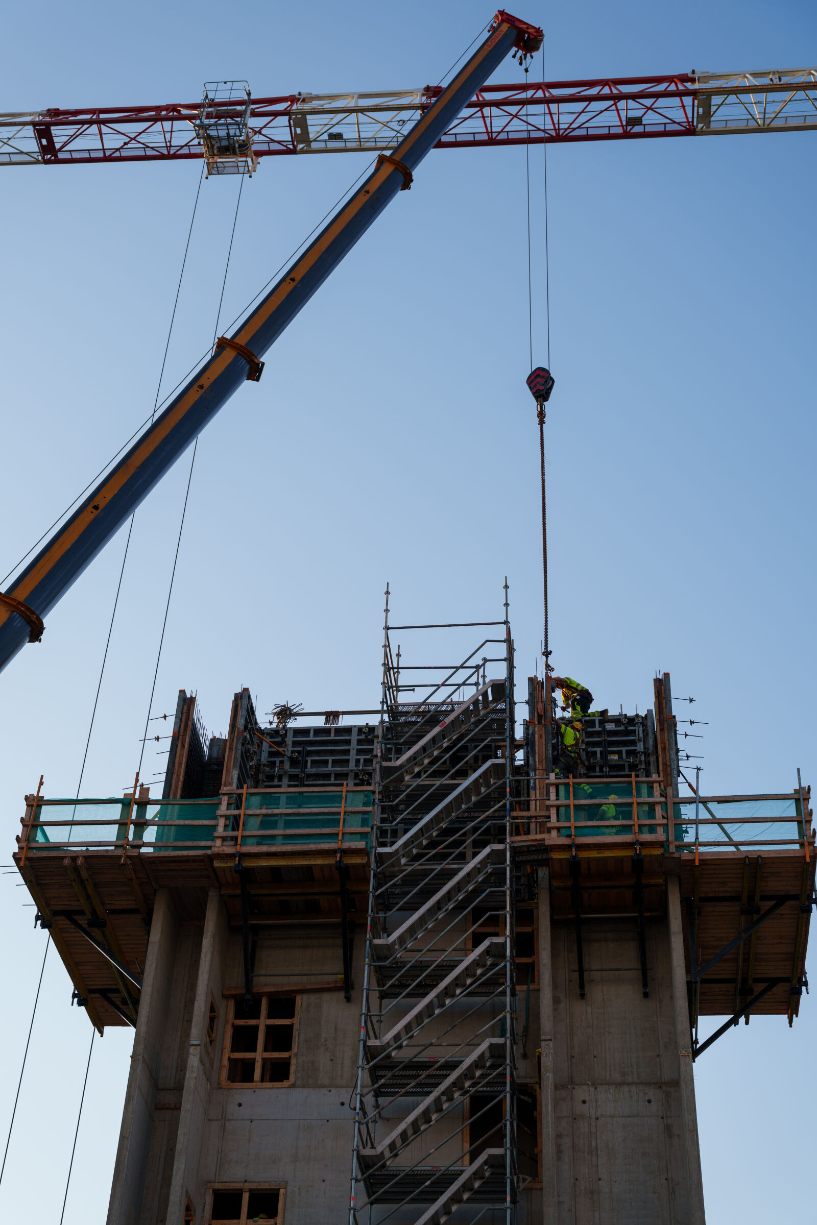 Sigma 28-105mm F2.8 DG DN | Art sample photo. Site under construction photography