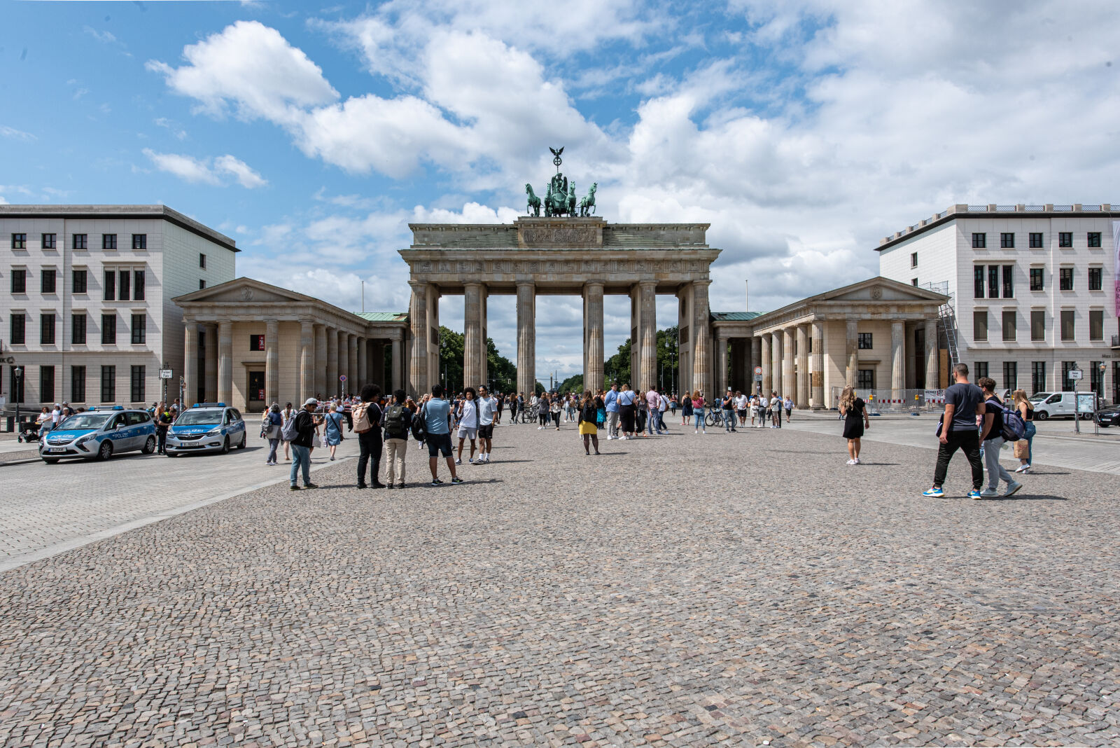 Nikon D750 sample photo. Brandenburg gate in berlin photography