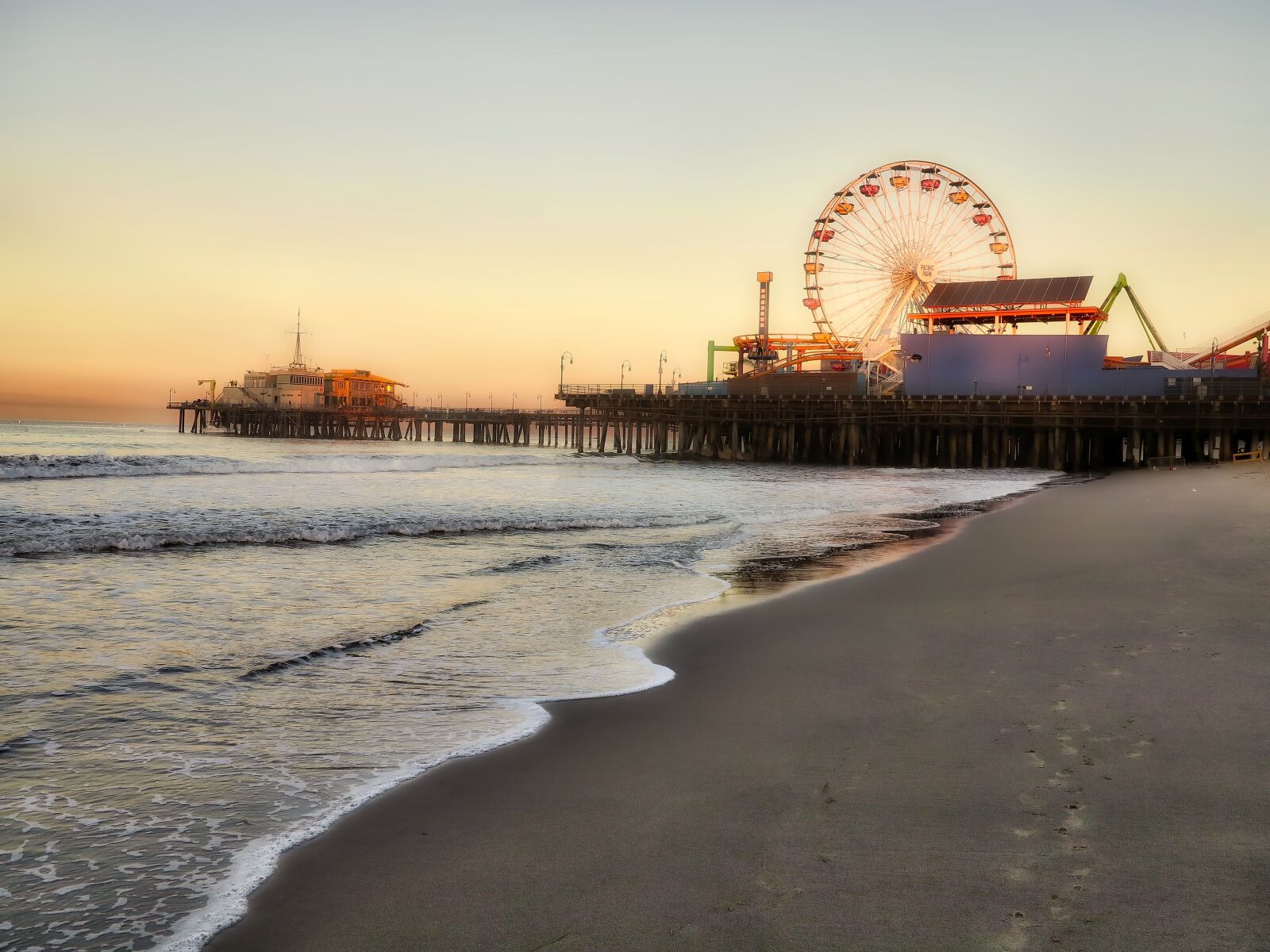 Canon PowerShot G1 X sample photo. Amazing, beach, cali, california photography