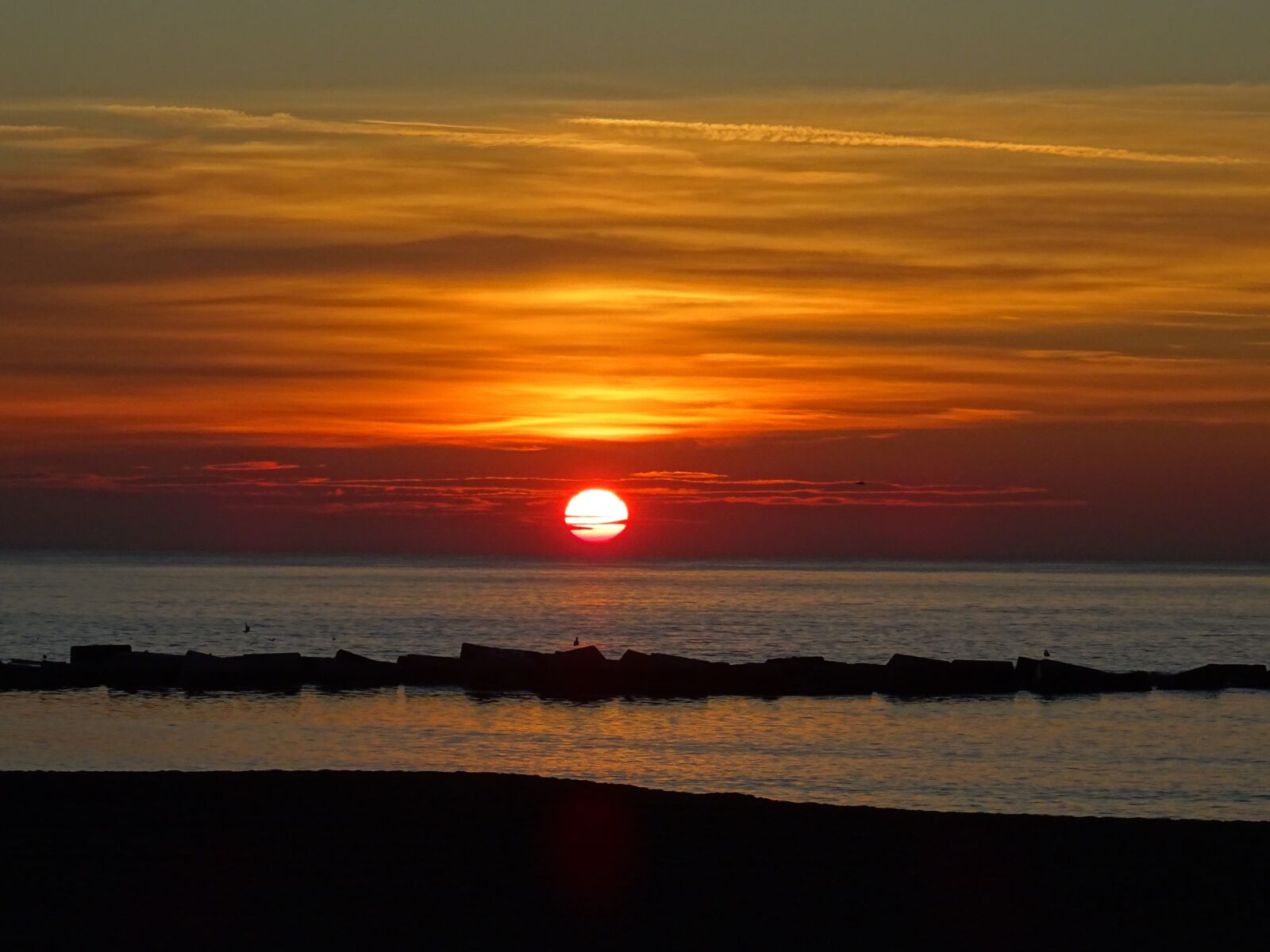Sony DSC-HX60V sample photo. Sea, dawn, sun photography