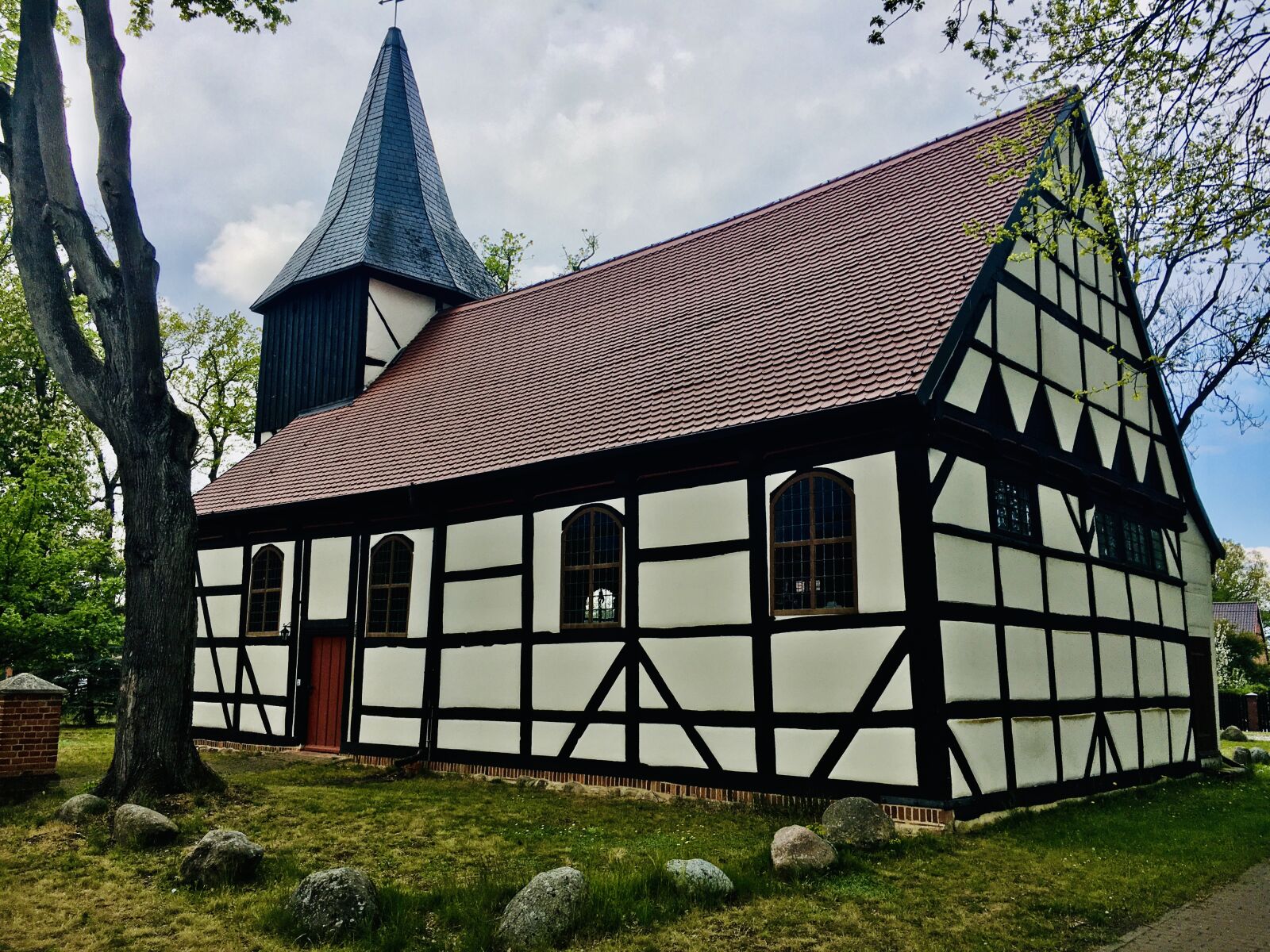 Apple iPhone 6s sample photo. Church, truss, brandenburg photography