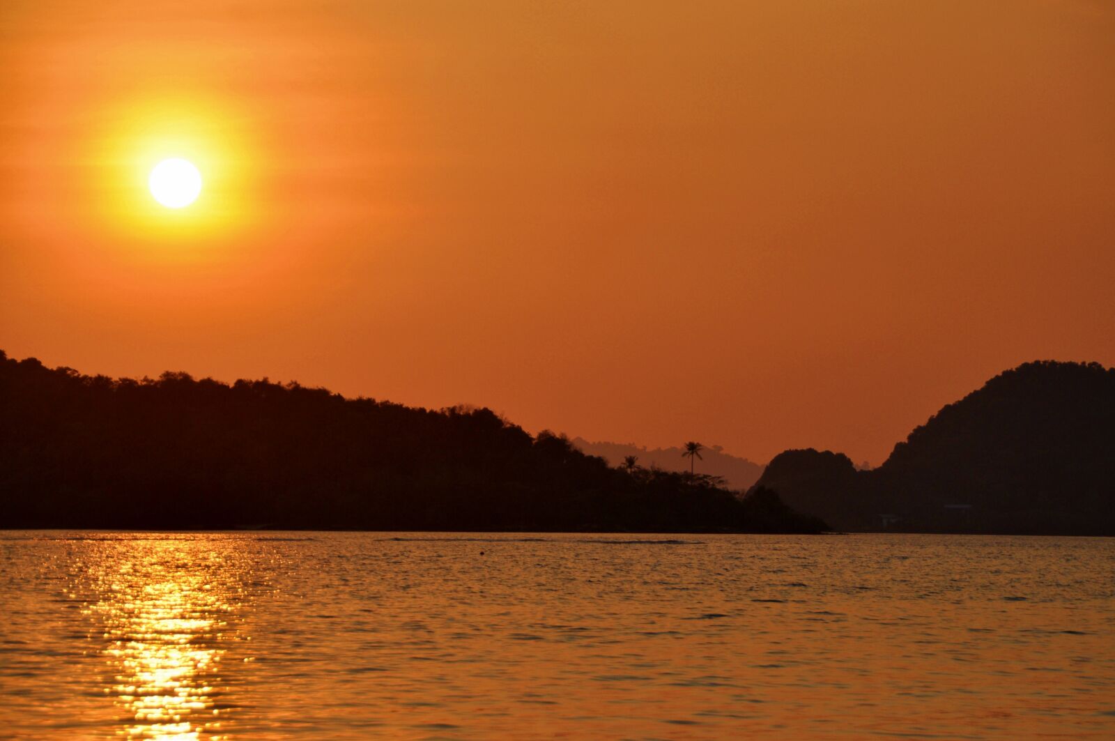Nikon D5000 sample photo. Sunset, abendstimmung, sea photography