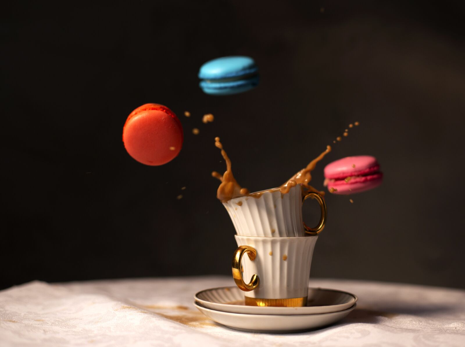 Canon EOS 6D + Canon EF 50mm F1.4 USM sample photo. Food, sweets, spray photography