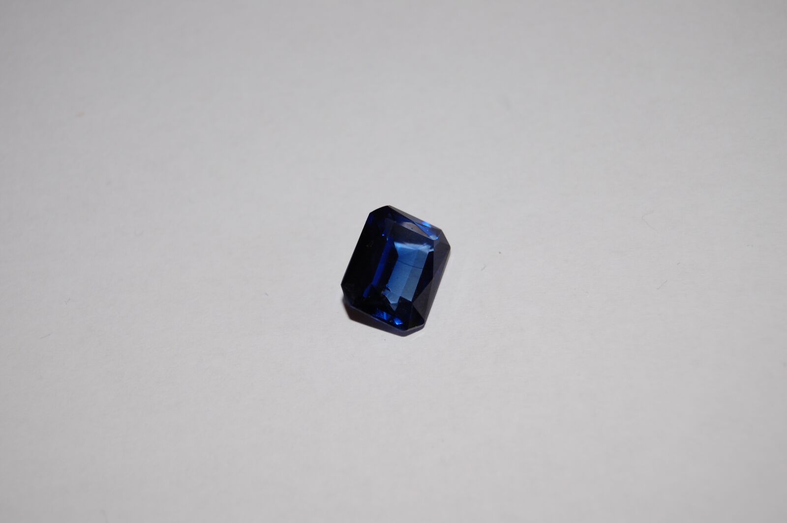 Nikon D40 sample photo. Sapphire, jewellery, gem photography