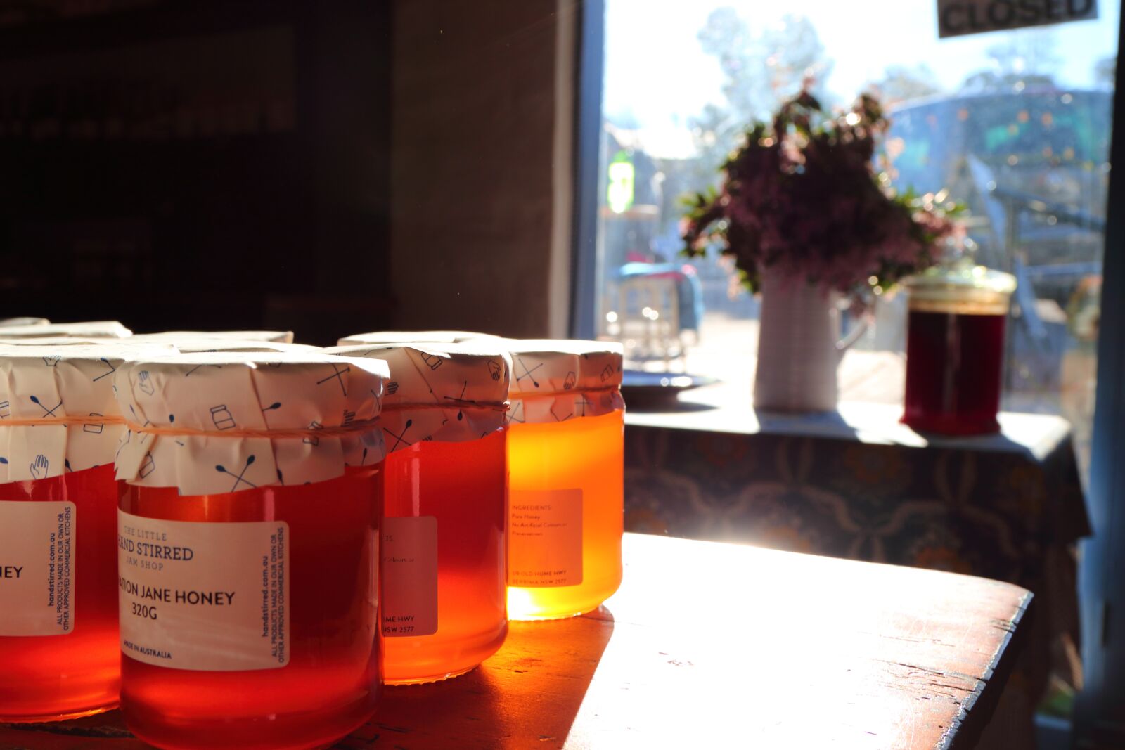 Canon EOS 7D Mark II sample photo. Honey, amber, golden photography