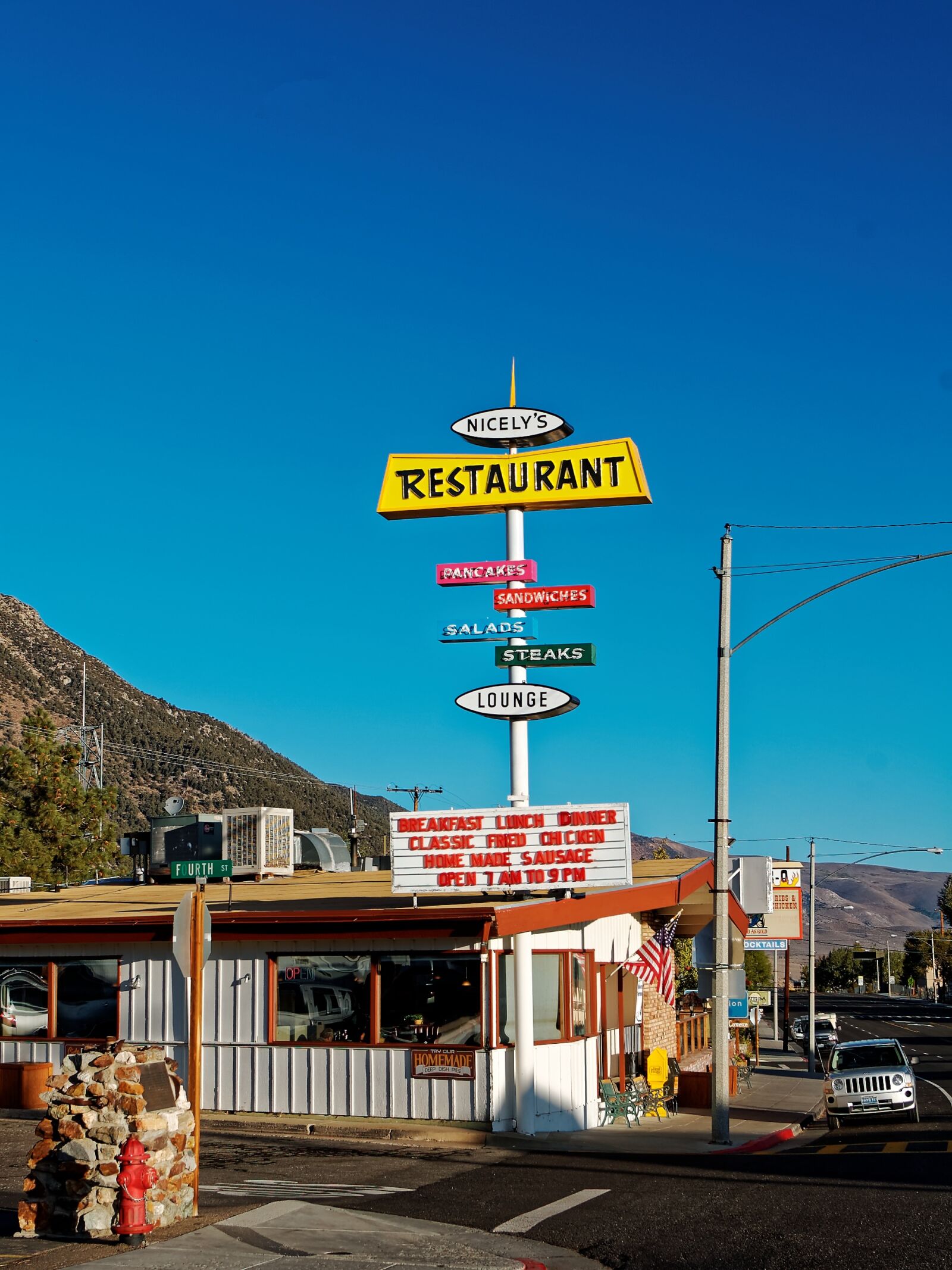 Nikon D50 sample photo. California, mono lake, diner photography