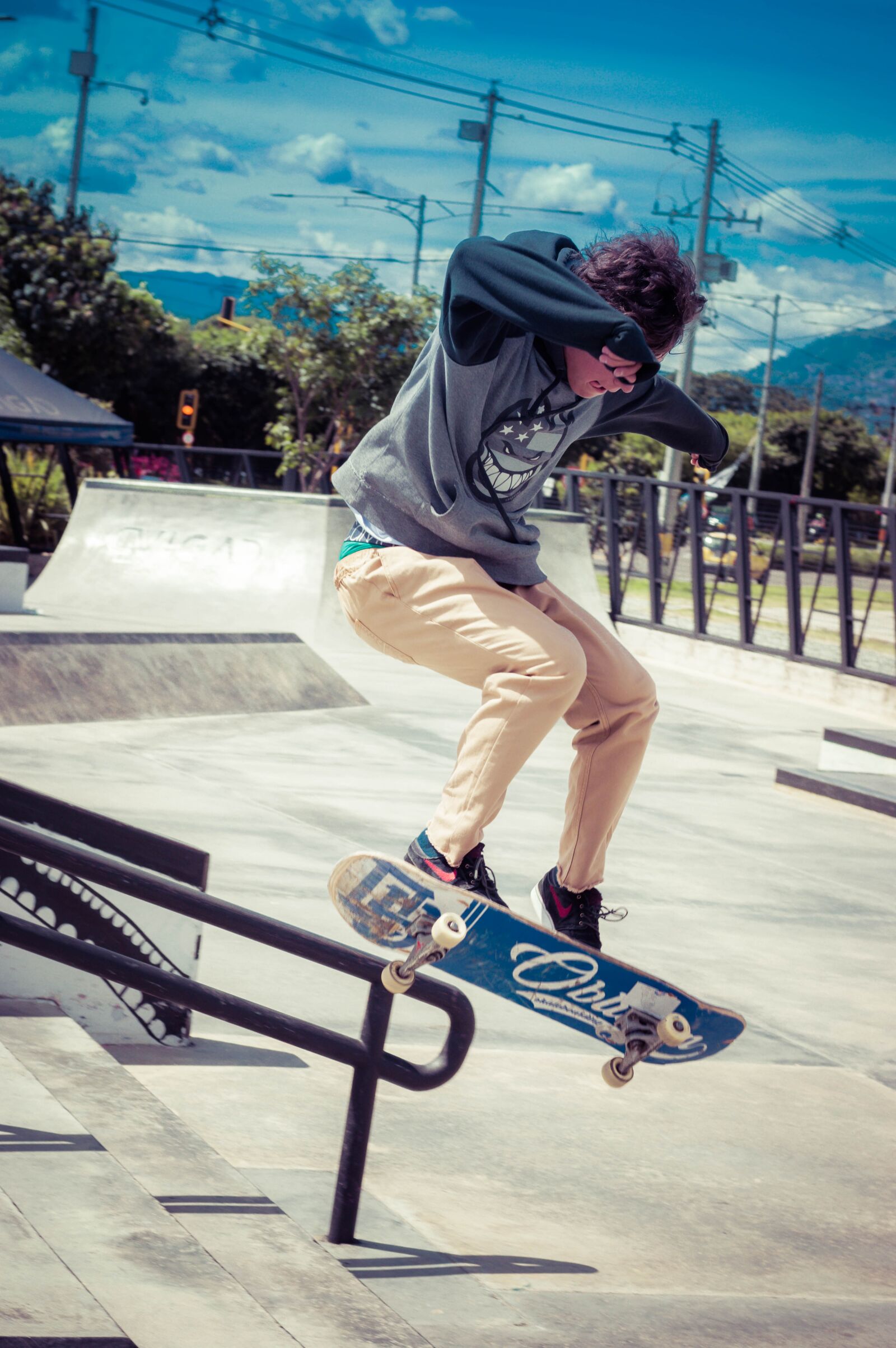 Nikon D3200 sample photo. Skate, medellin, beam photography