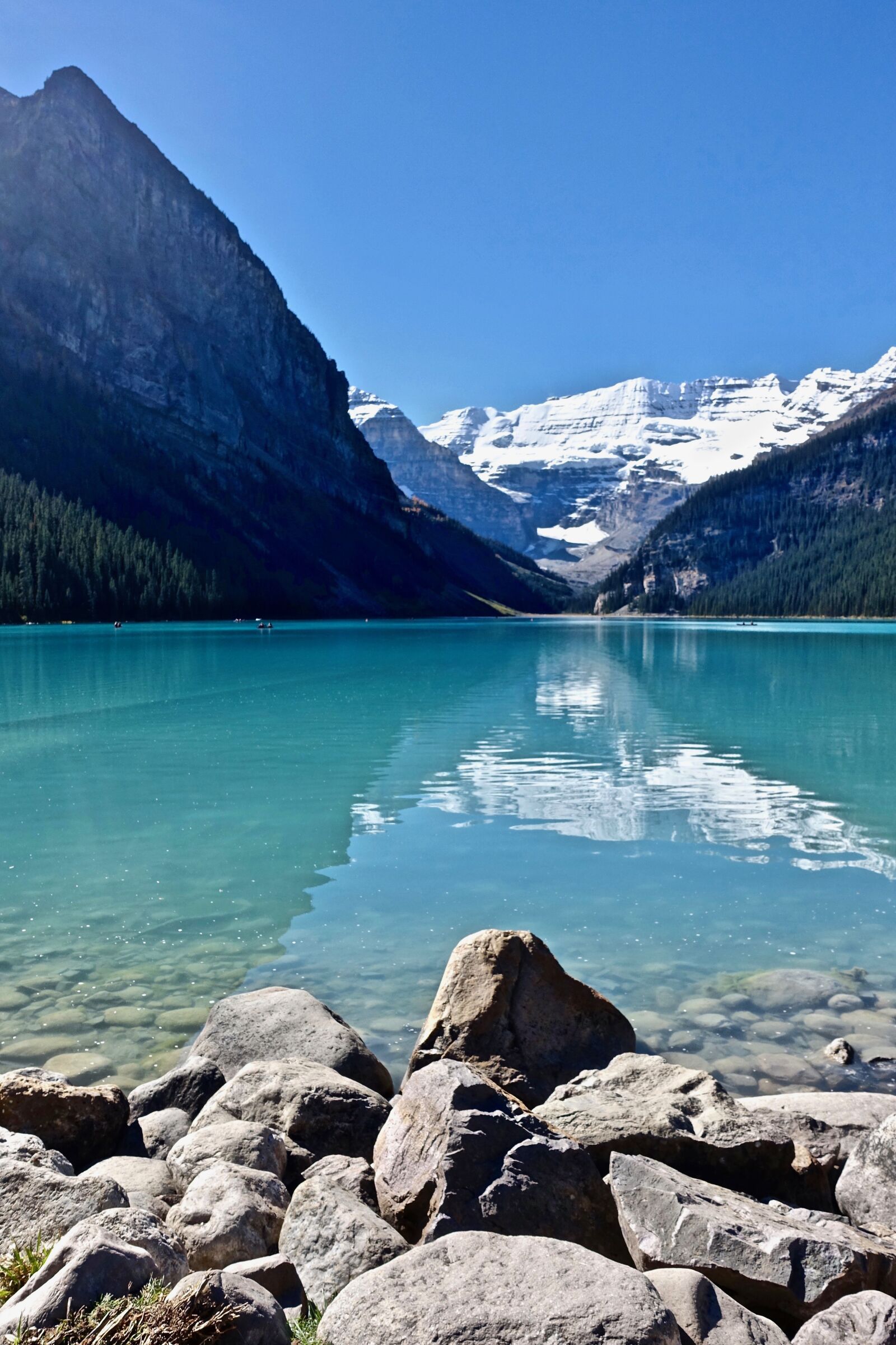 Sony Cyber-shot DSC-RX100 III sample photo. Lake louise, canada, mountains photography