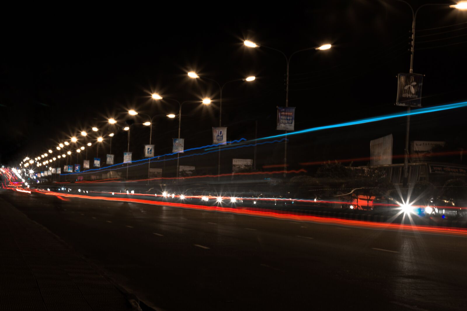 Canon EOS 70D + Canon EF 50mm F1.8 II sample photo. Light trails, long exposure photography