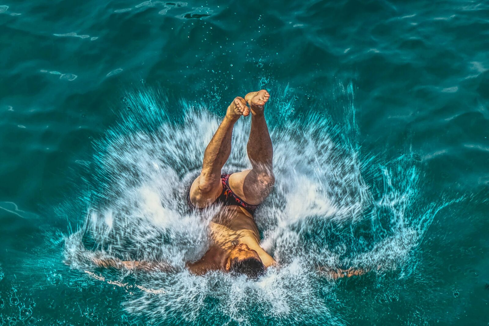 Fujifilm X-T3 sample photo. Man, jump, splash photography