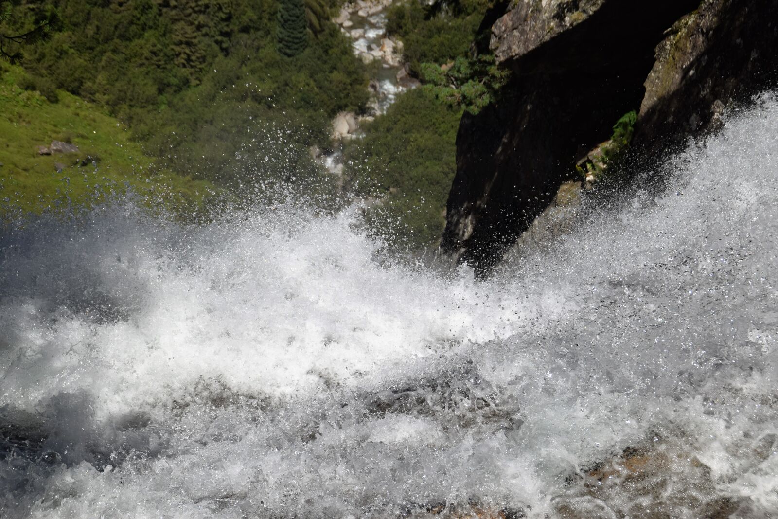 Nikon D5300 sample photo. Water, waterfall, nature photography